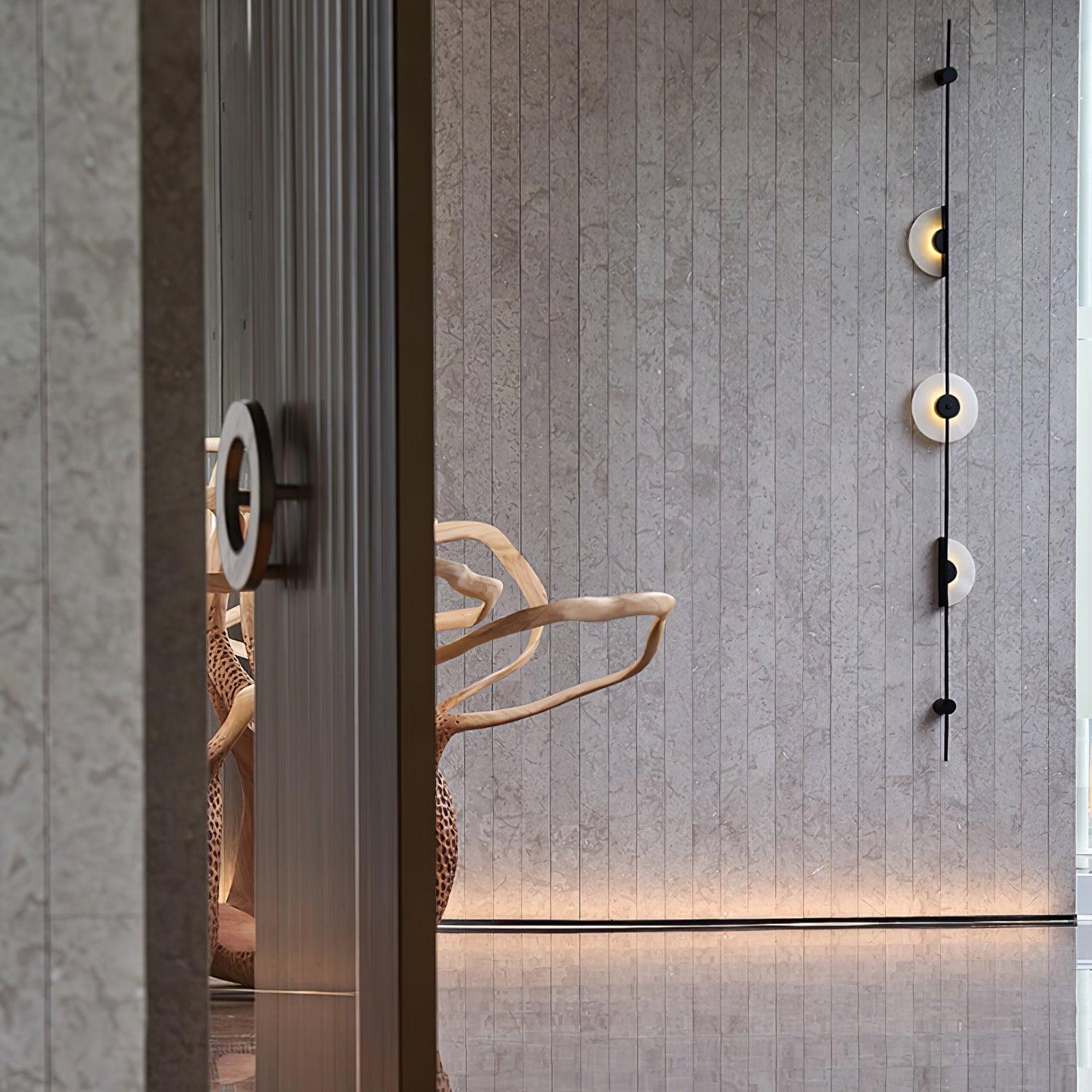 Neron Alabaster Vertical Wall Sconce