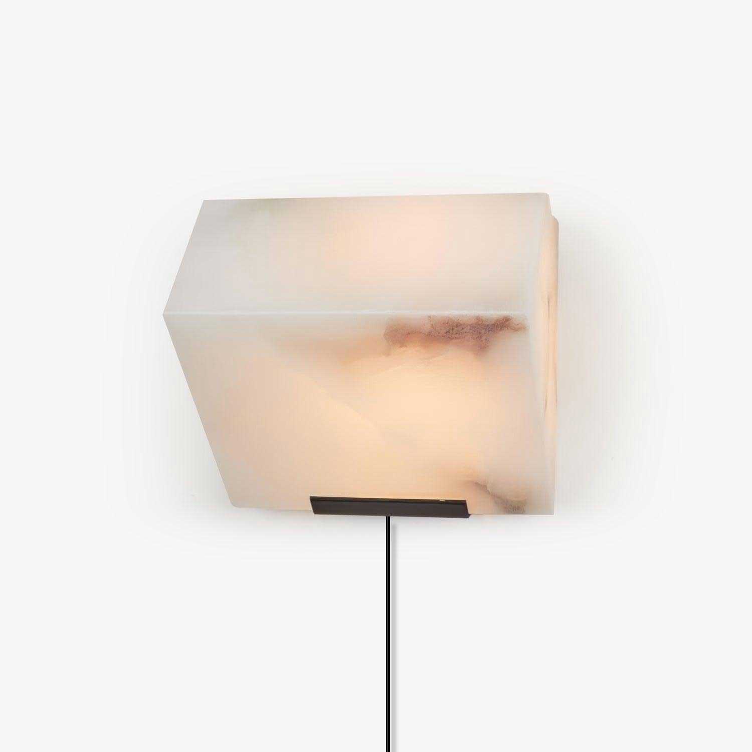 Niviella Alabaster Staircase Plug-in Wall Lamp