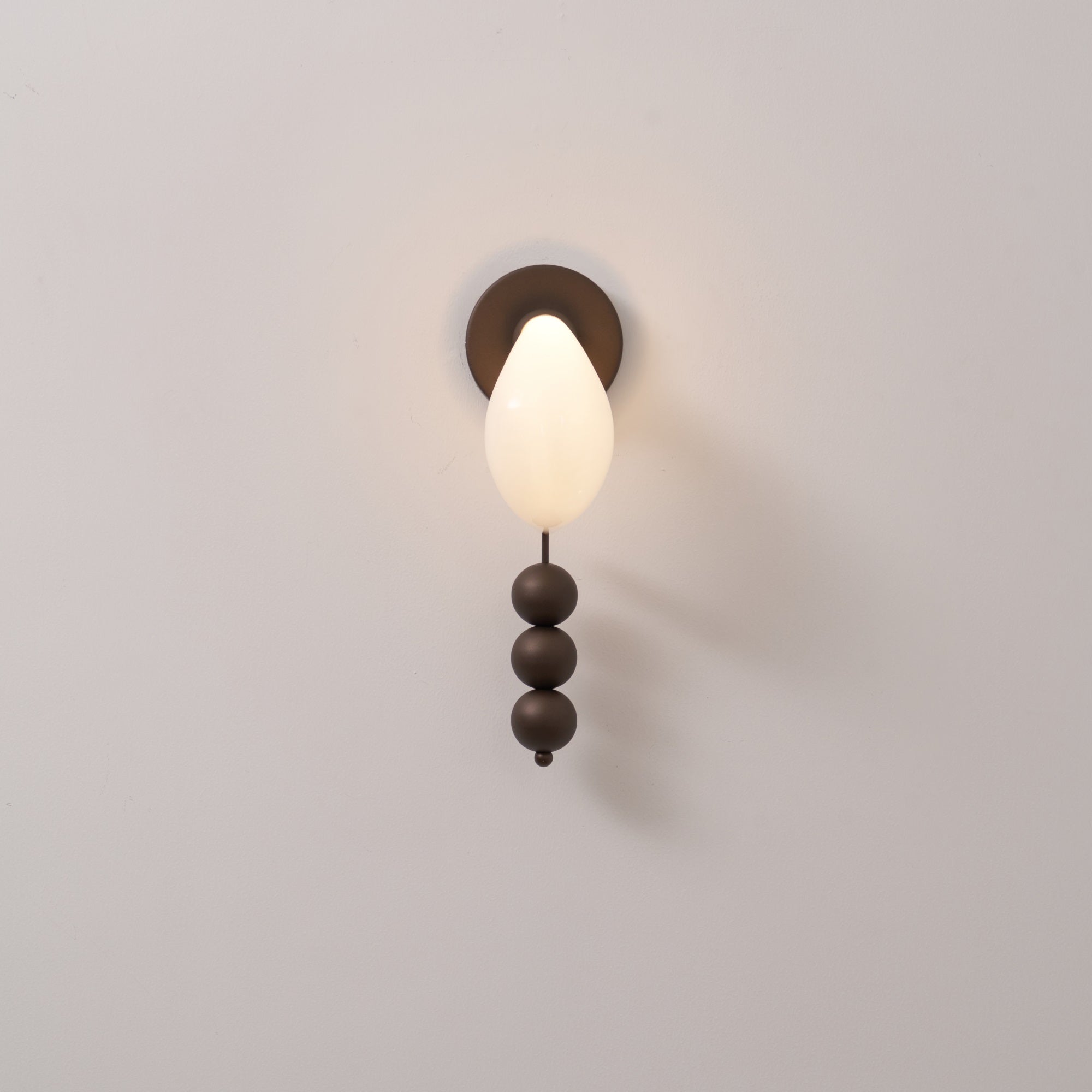 Viphaor Premium Elegance Art Glass Wall Light
