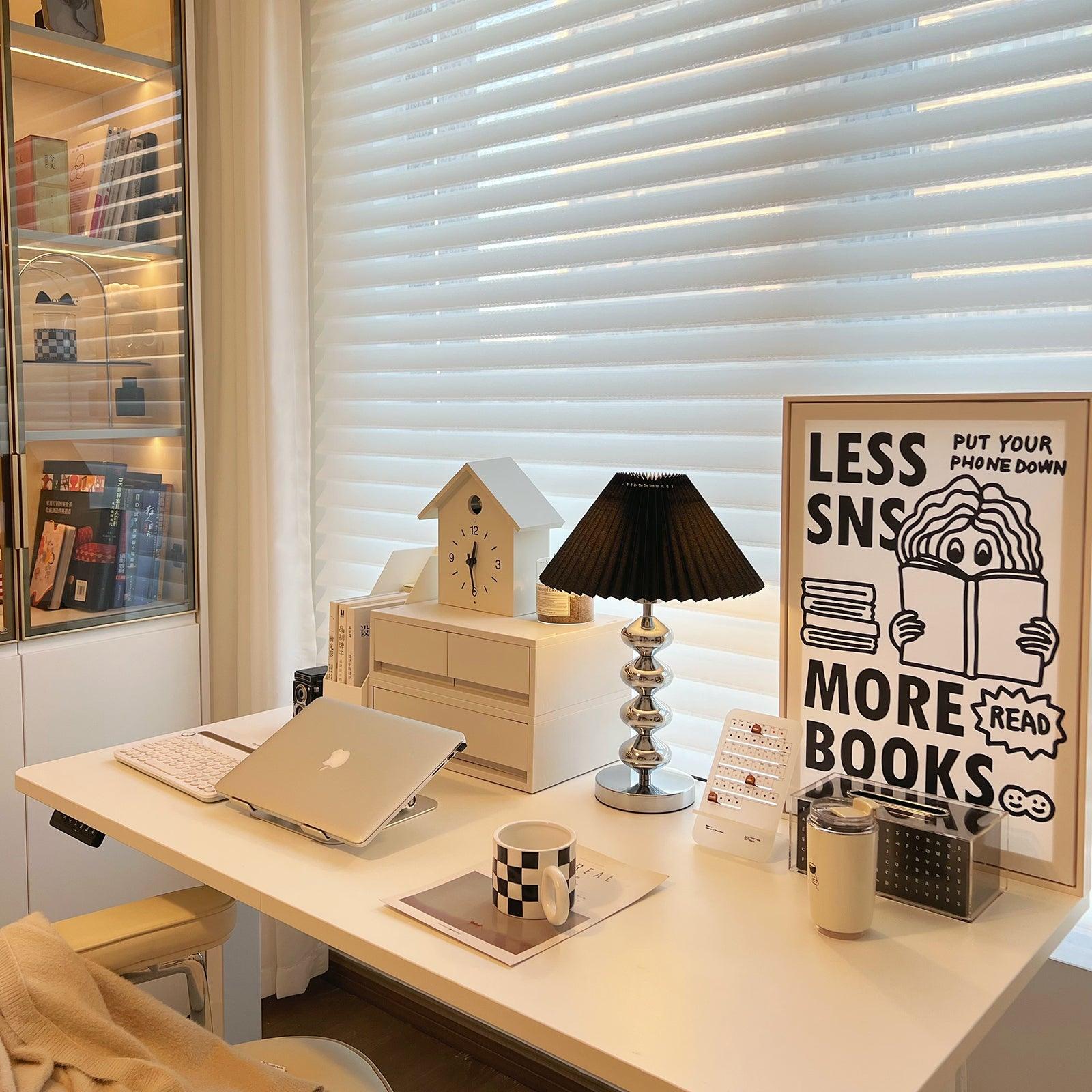 Cyris Retro Pleated Table Lamp