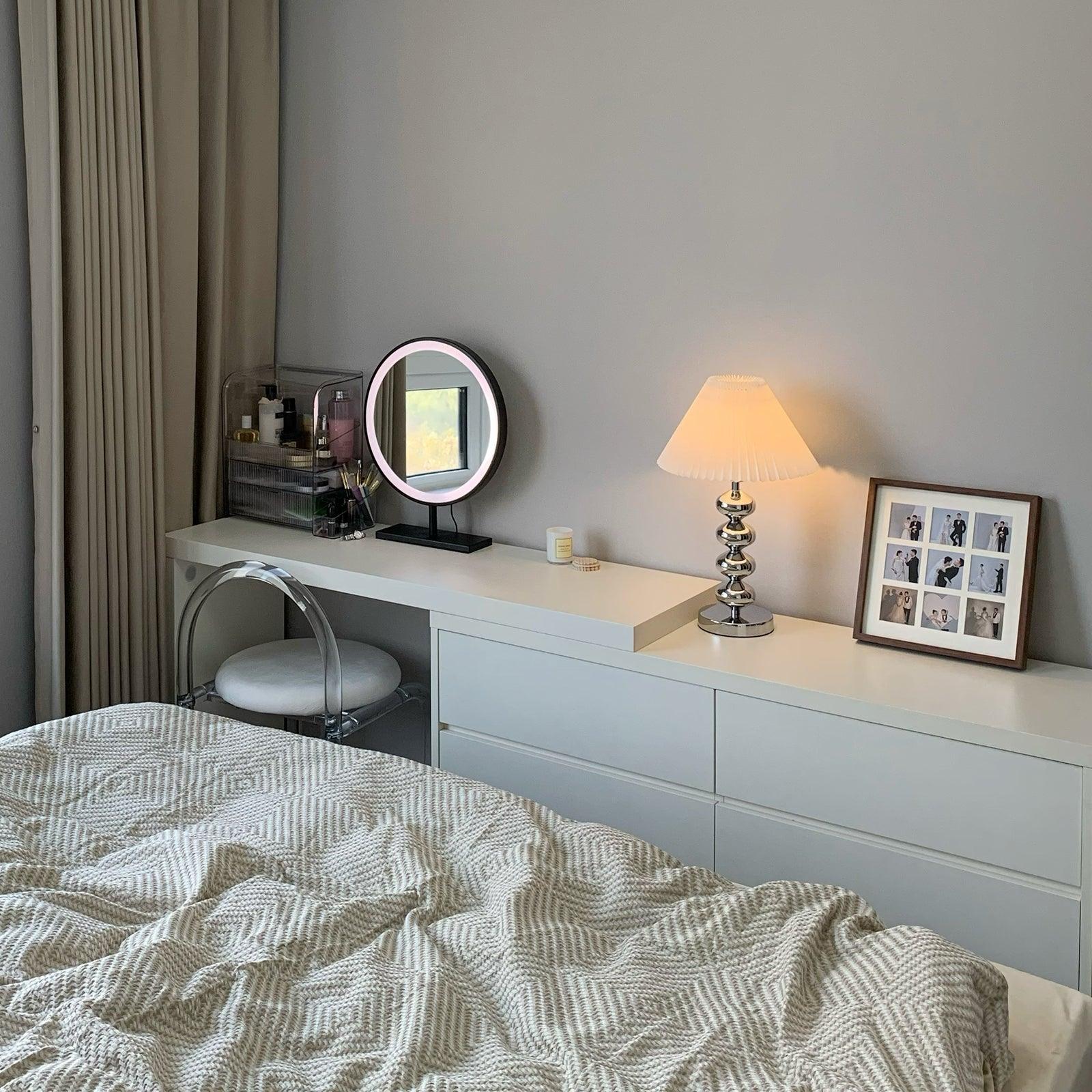 Cyris Retro Pleated Table Lamp