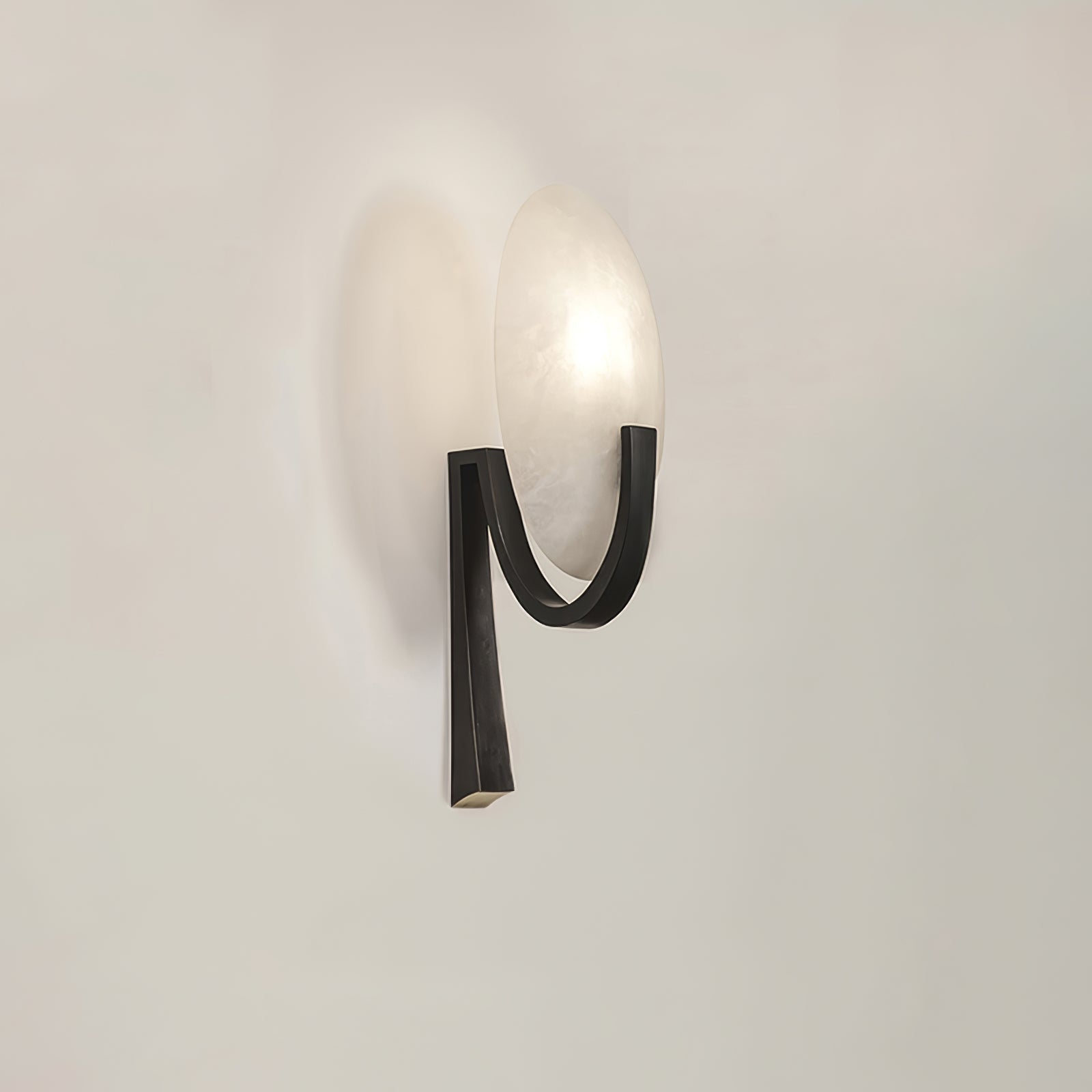 Avey Modern Alabaster Plug Wall Lamp