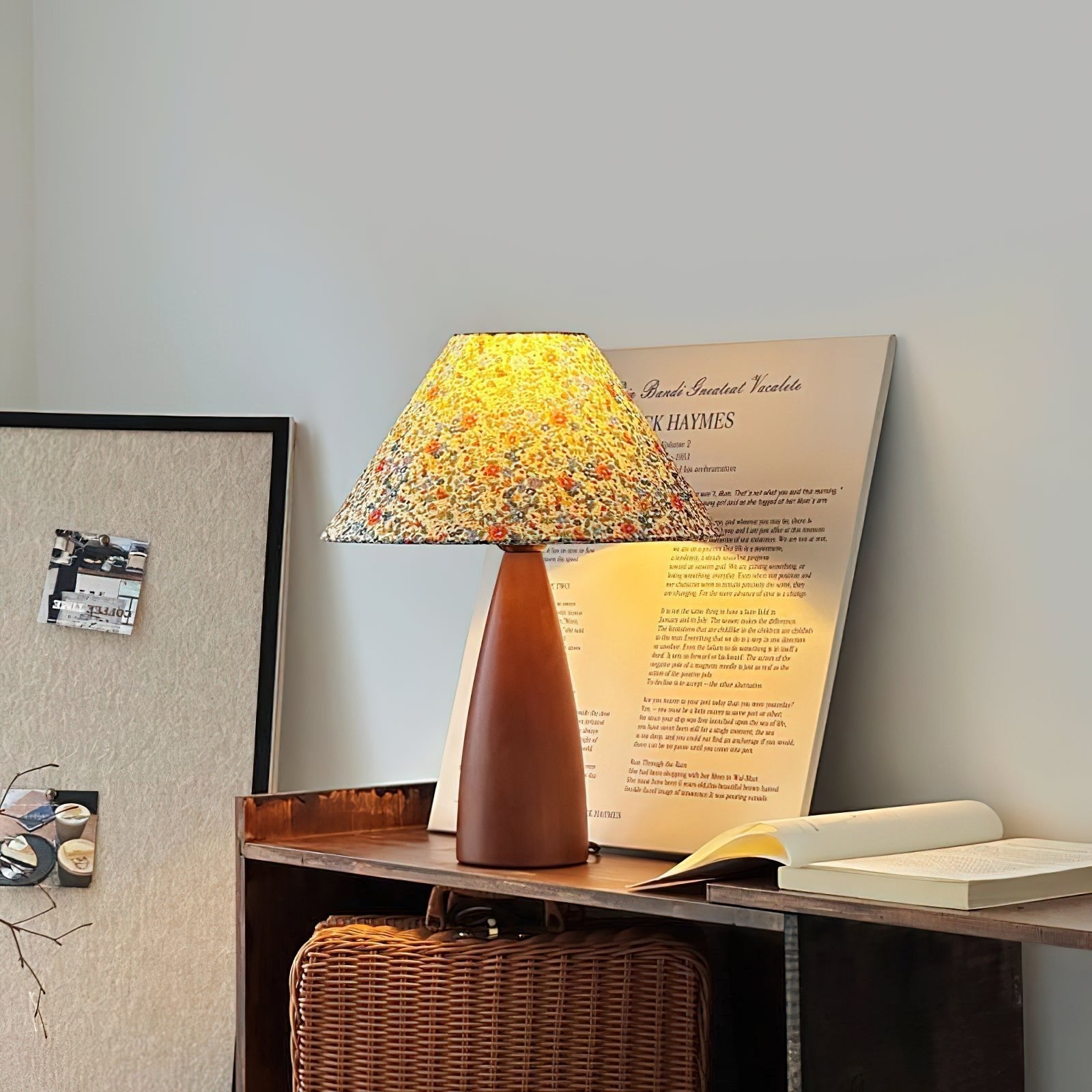 Ber Vintage Wood Table Lamp
