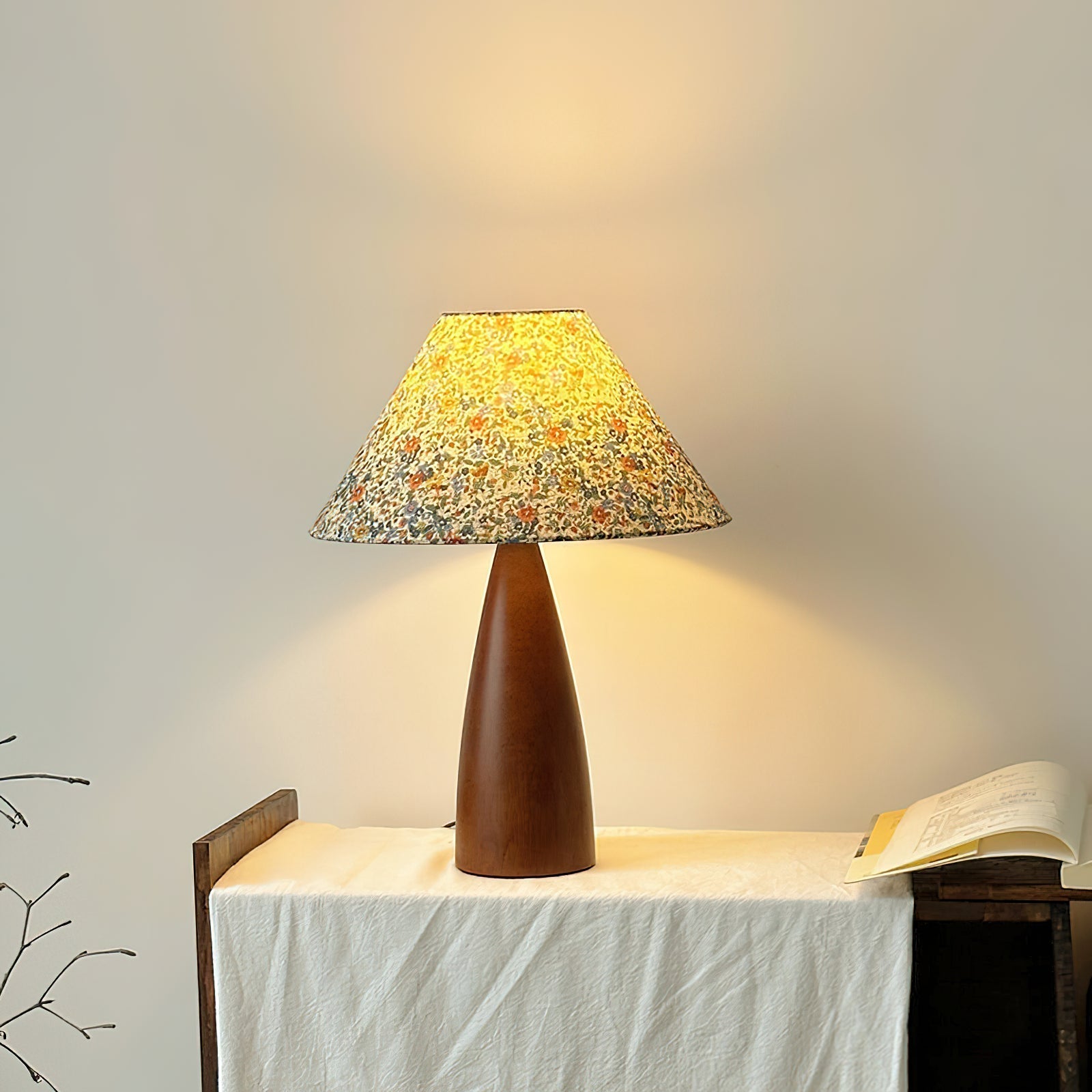 Ber Vintage Wood Table Lamp