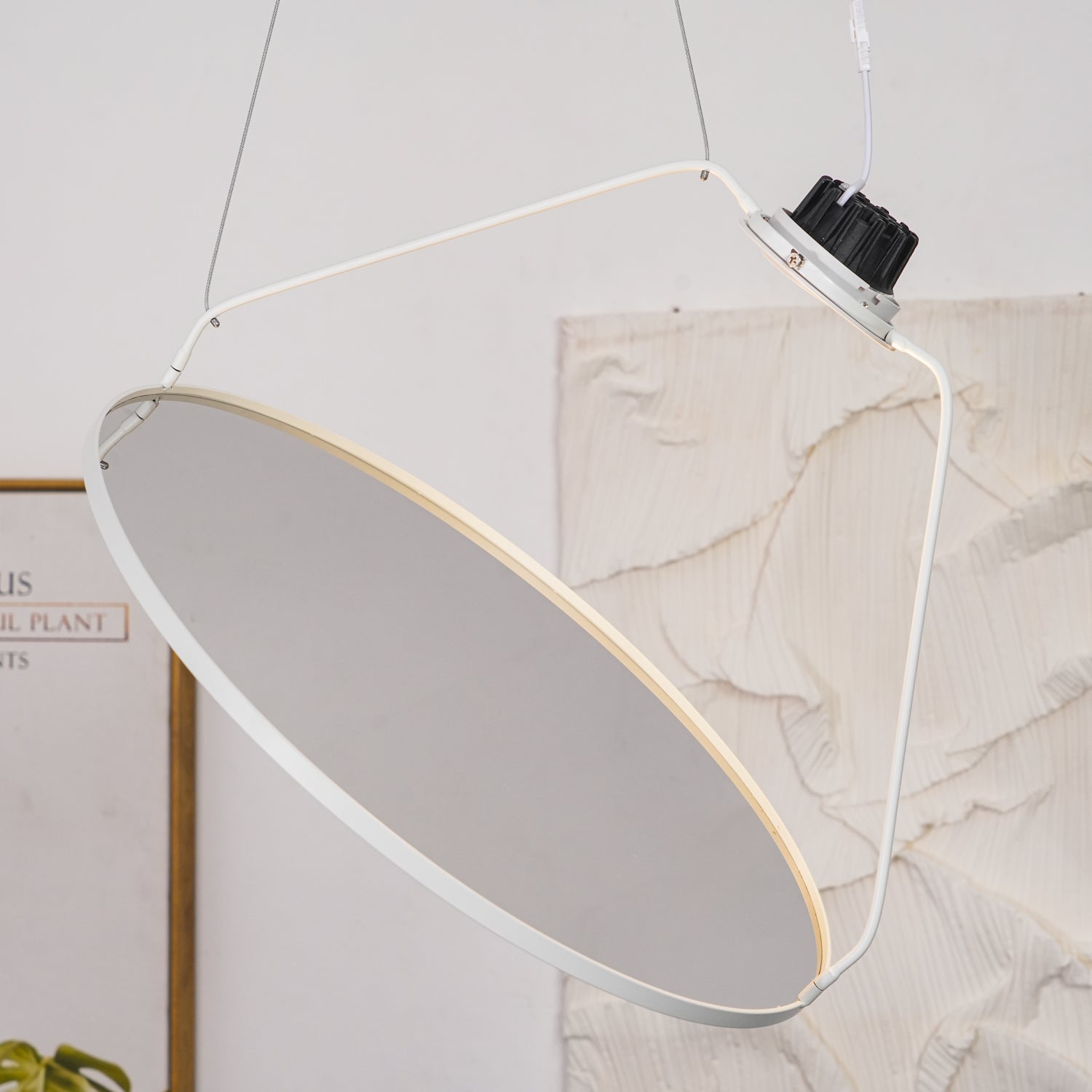 Brio Steel Minimalistic Pendant Lamp