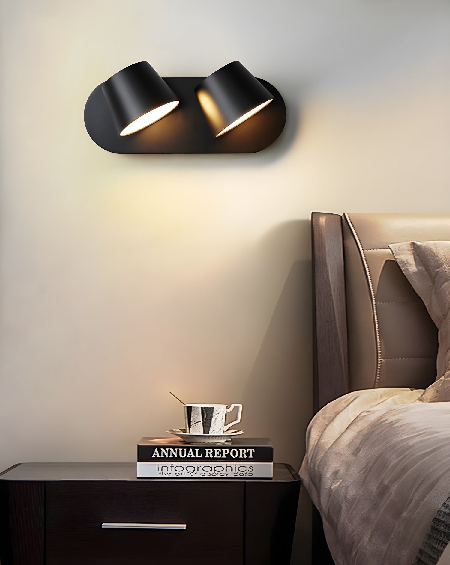 Aurlaeir Adjustable Plug-in Wall Lamp