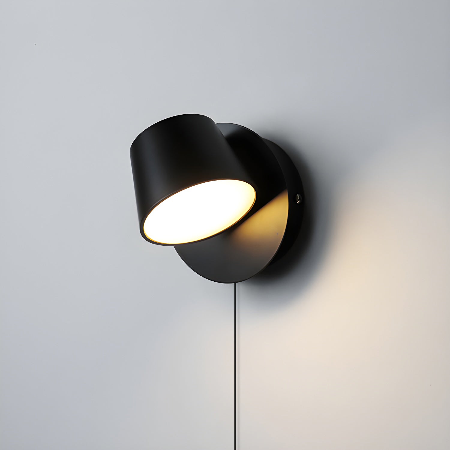 Aurlaeir Adjustable Plug-in Wall Lamp