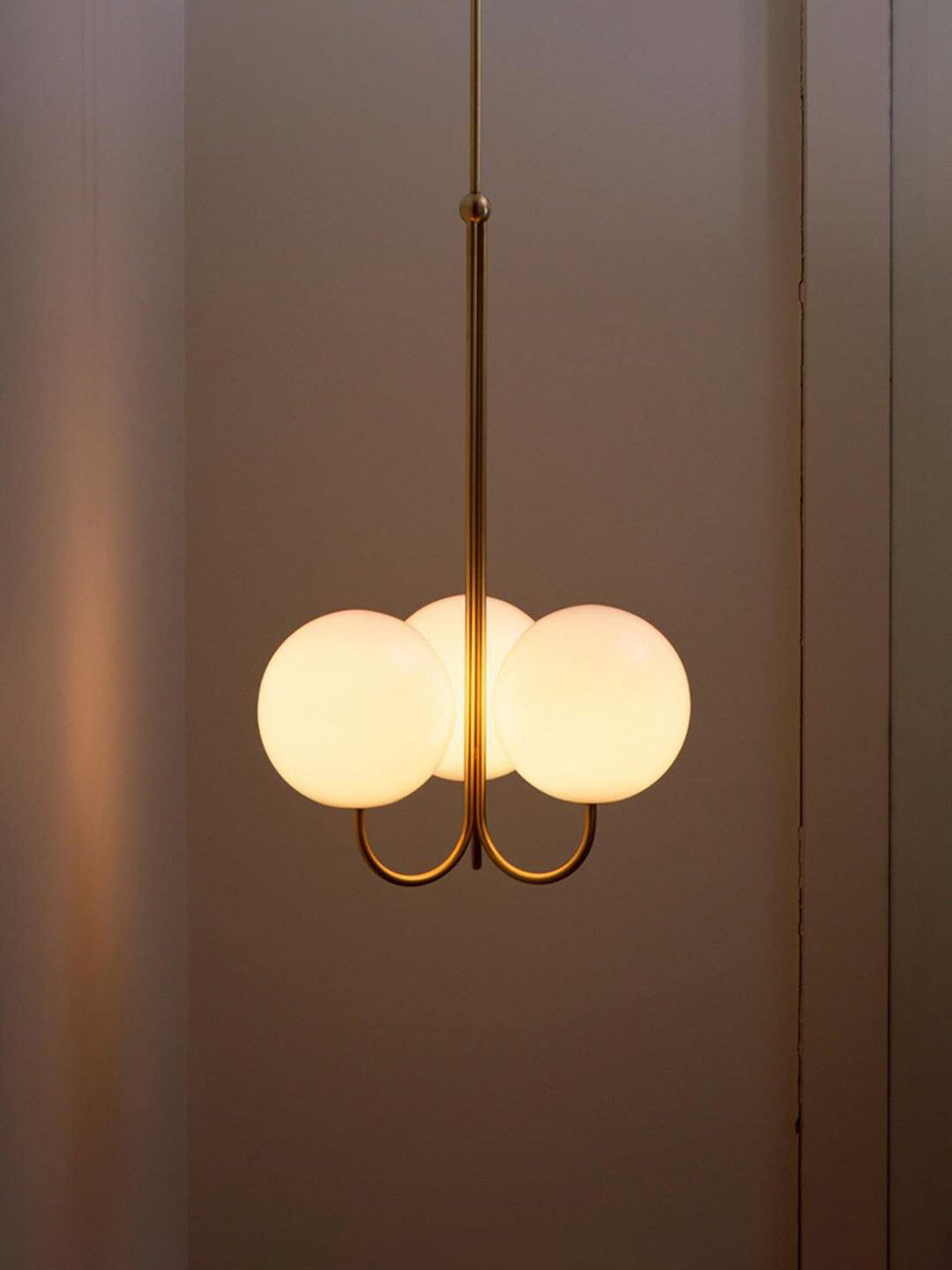 Brin Metal & Glass Elegant Pendant Light