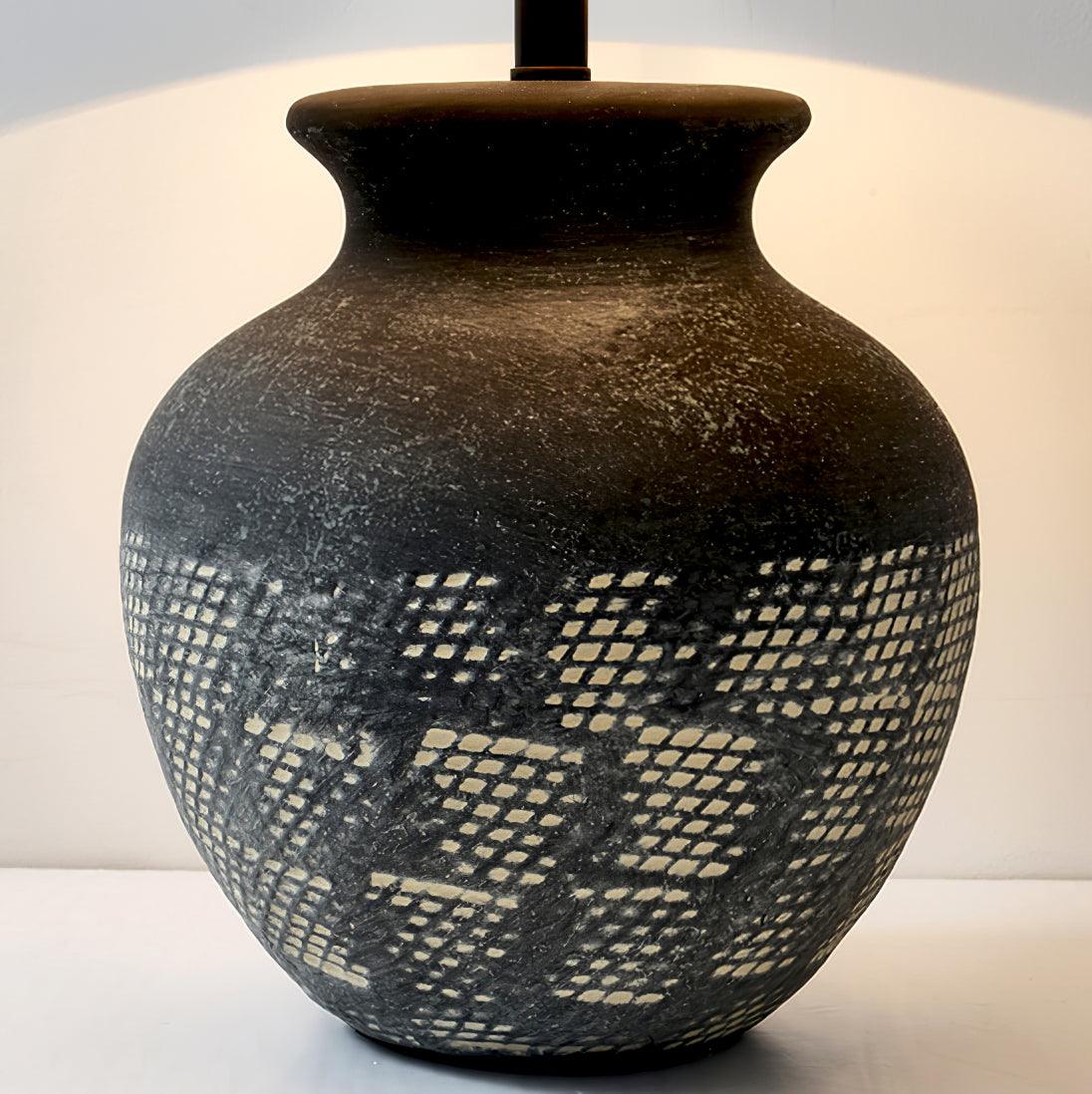 Crin Minimalist Ceramics Table Lamp