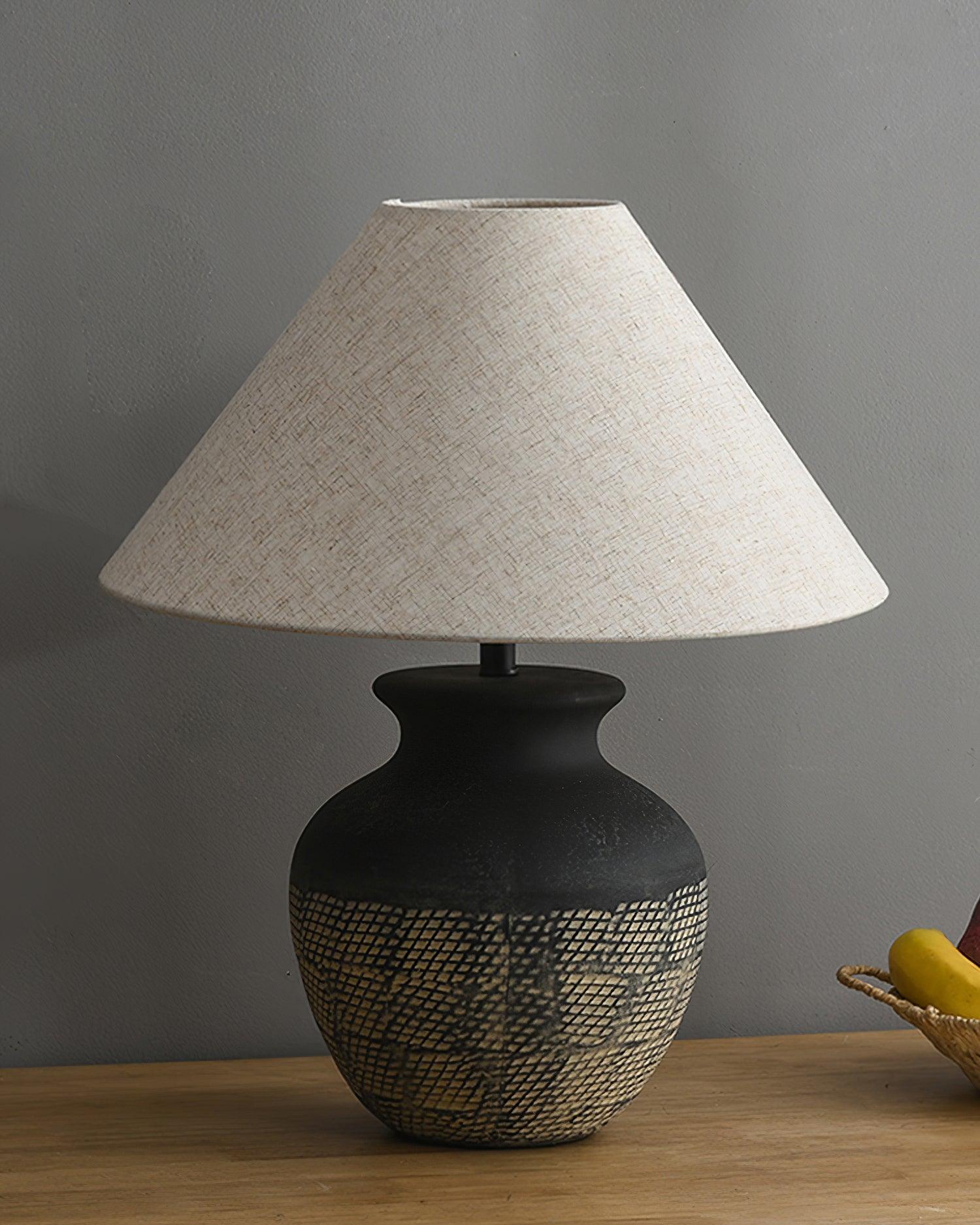 Crin Minimalist Ceramics Table Lamp