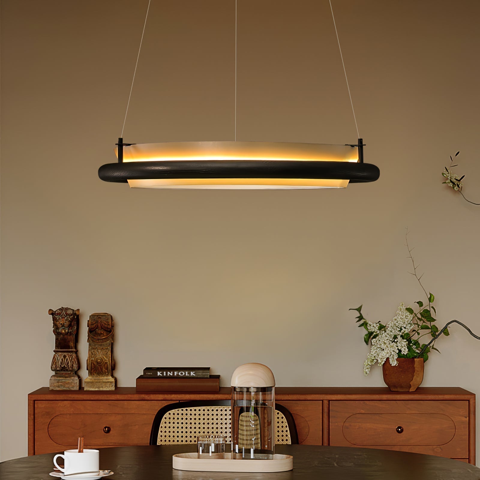 Olvelila Circular Pendant Light