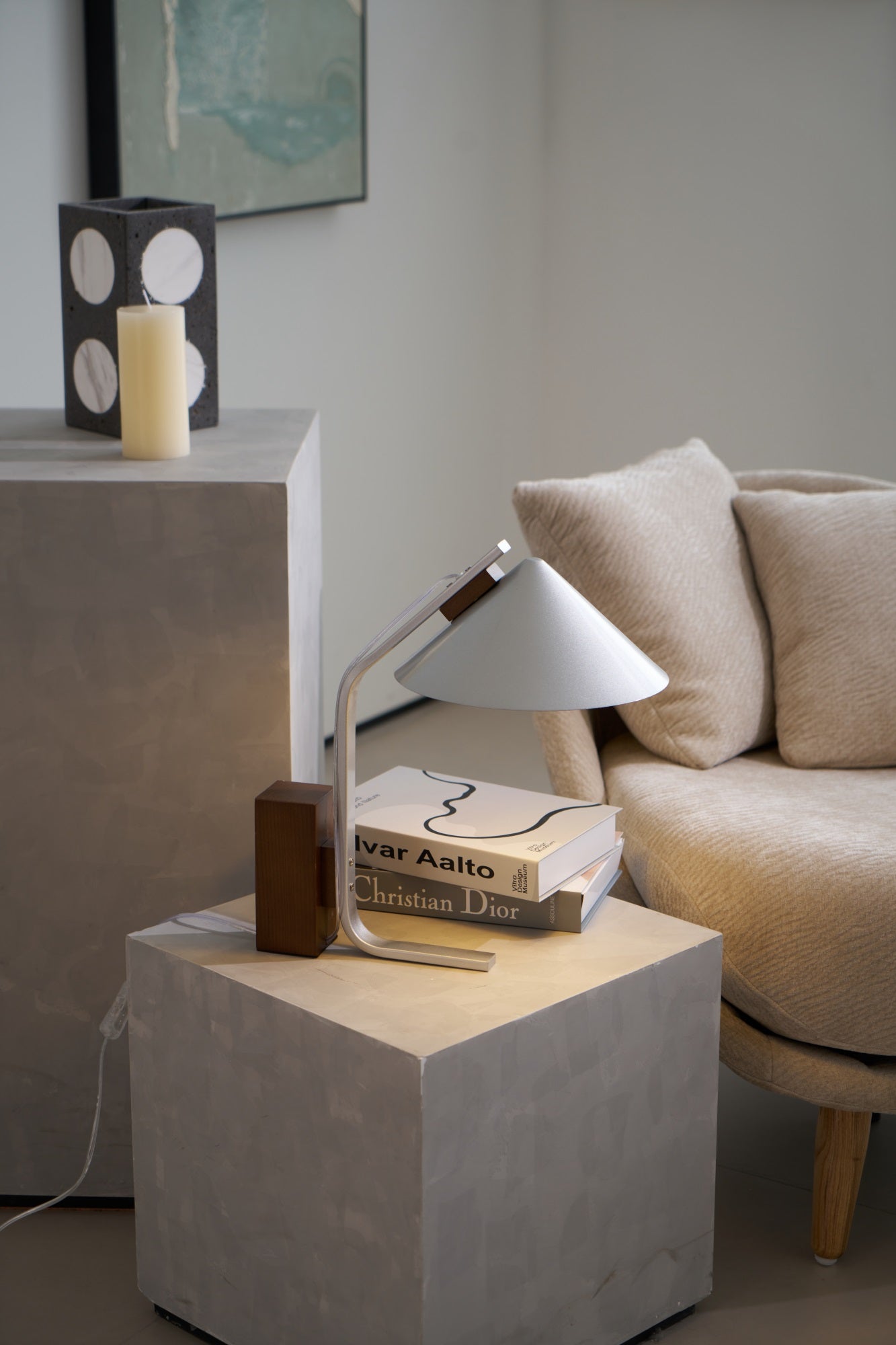 Ireld Modern Table Lamp