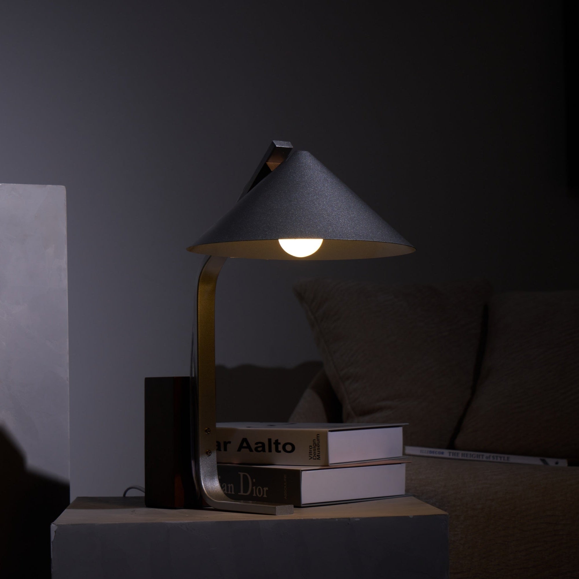 Ireld Modern Table Lamp