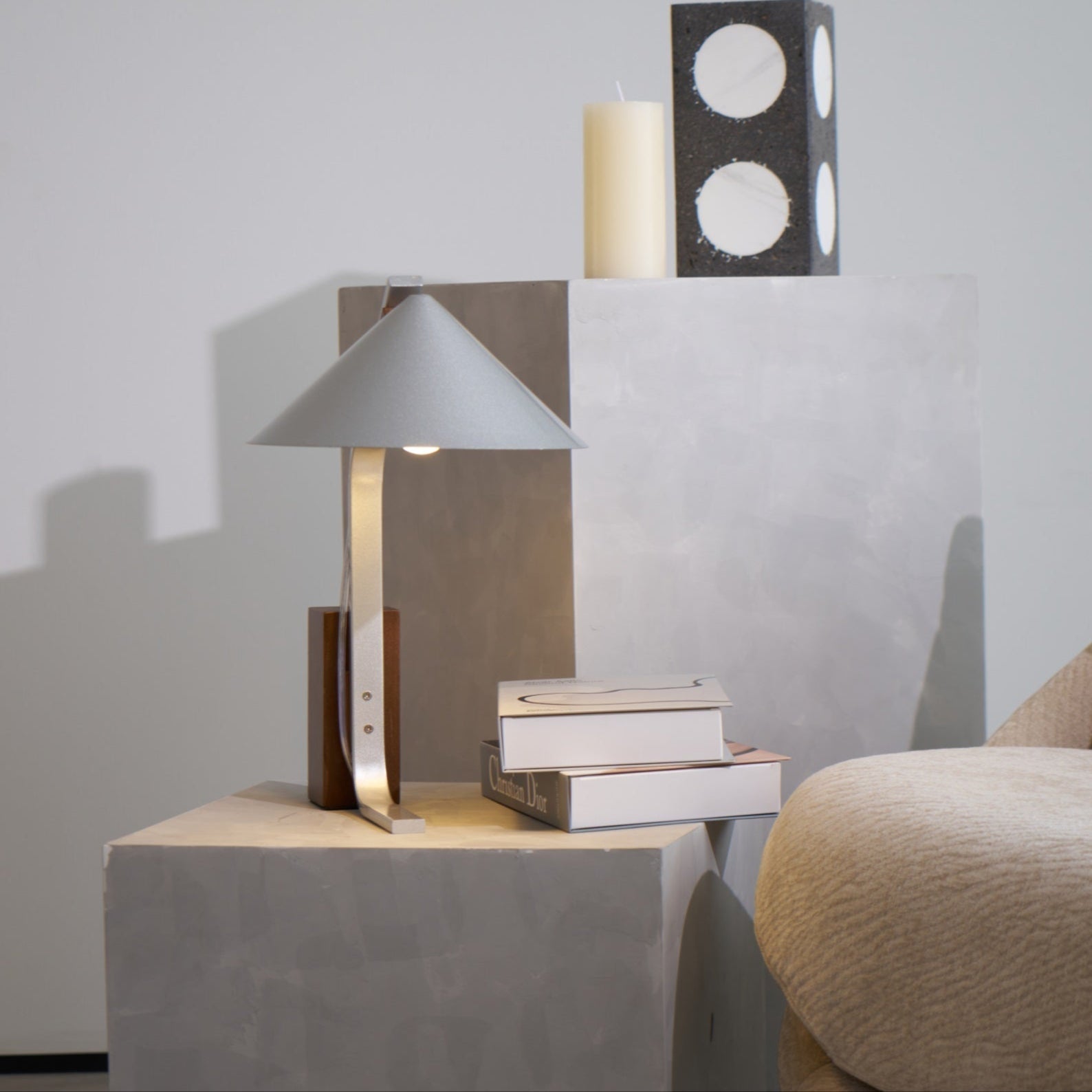 Ireld Modern Table Lamp