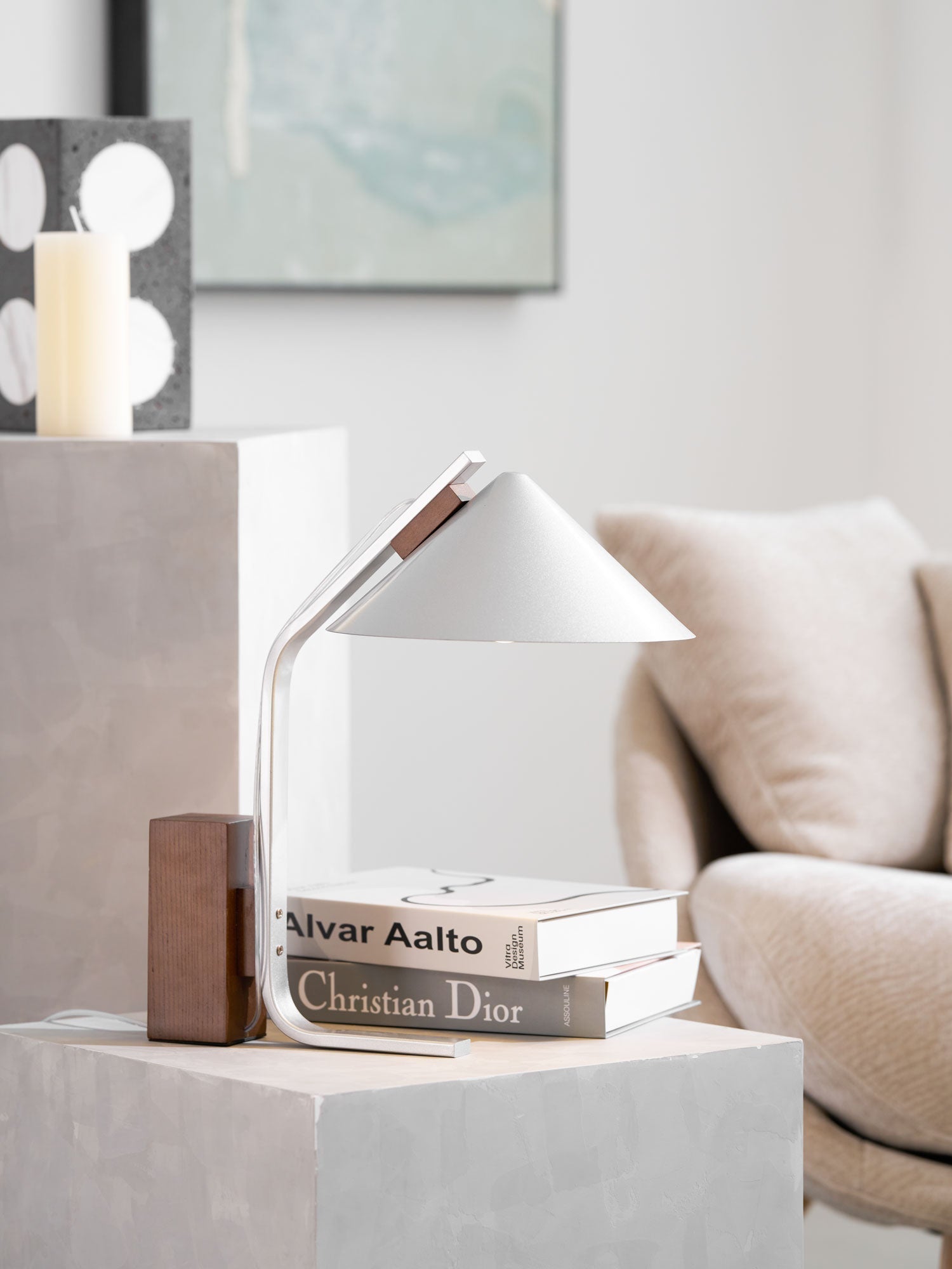 Ireld Modern Table Lamp