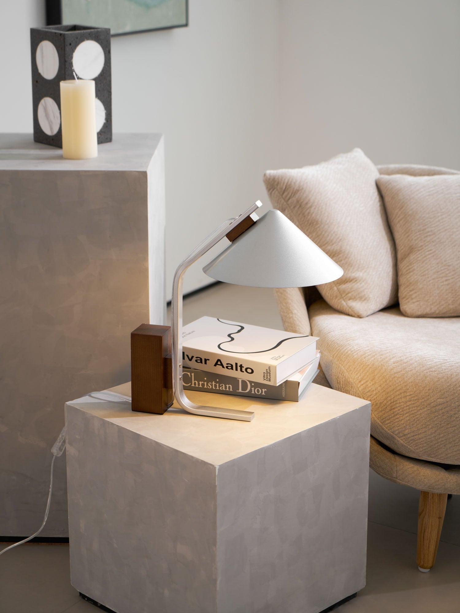 Ireld Modern Table Lamp
