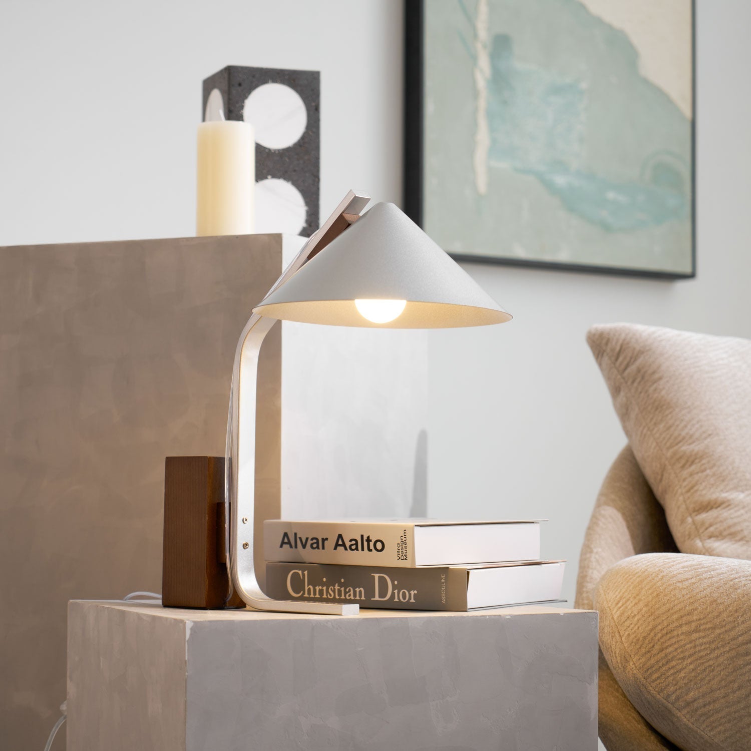 Ireld Modern Table Lamp