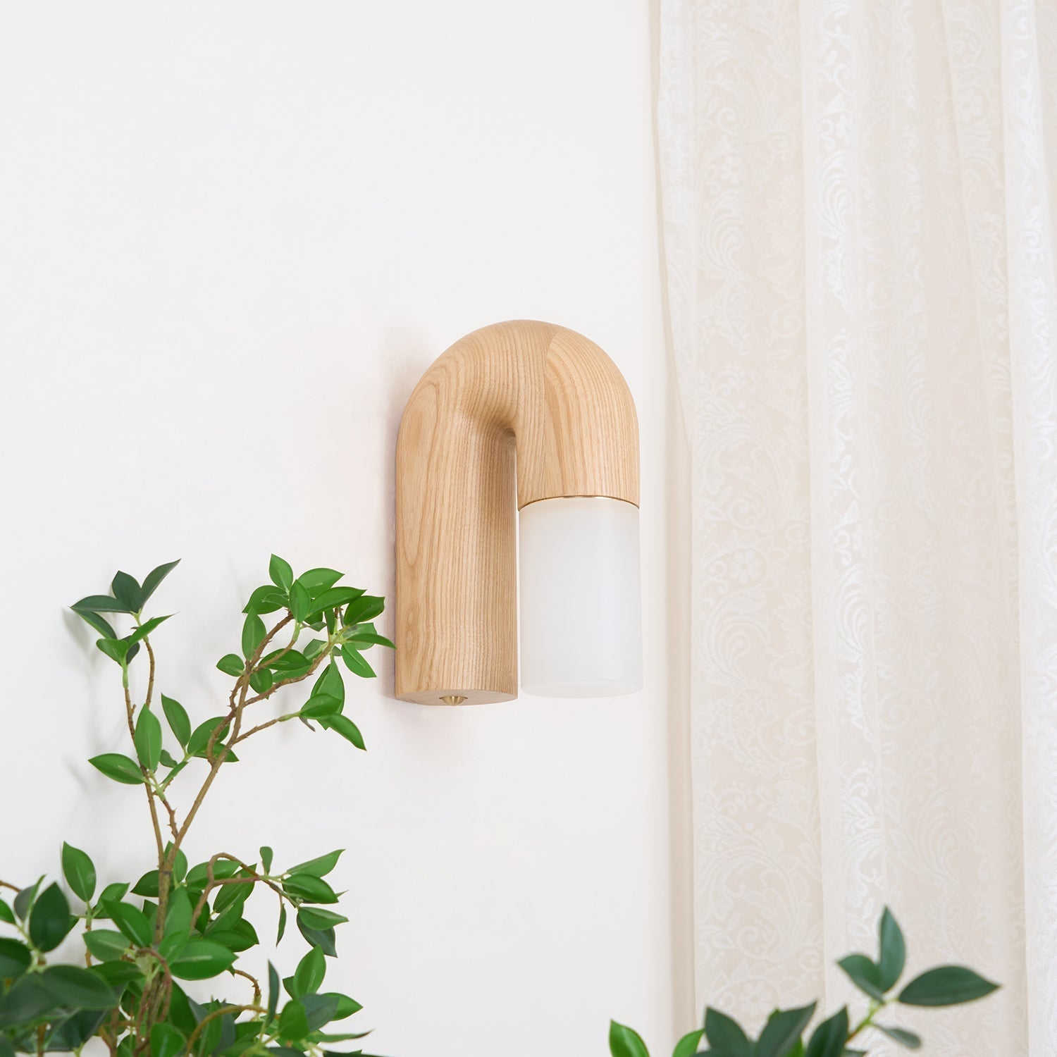 King Modern Minimalist Wood Wall Lamp