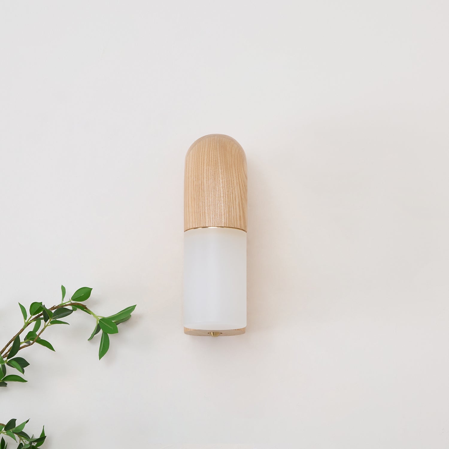 King Modern Minimalist Wood Wall Lamp