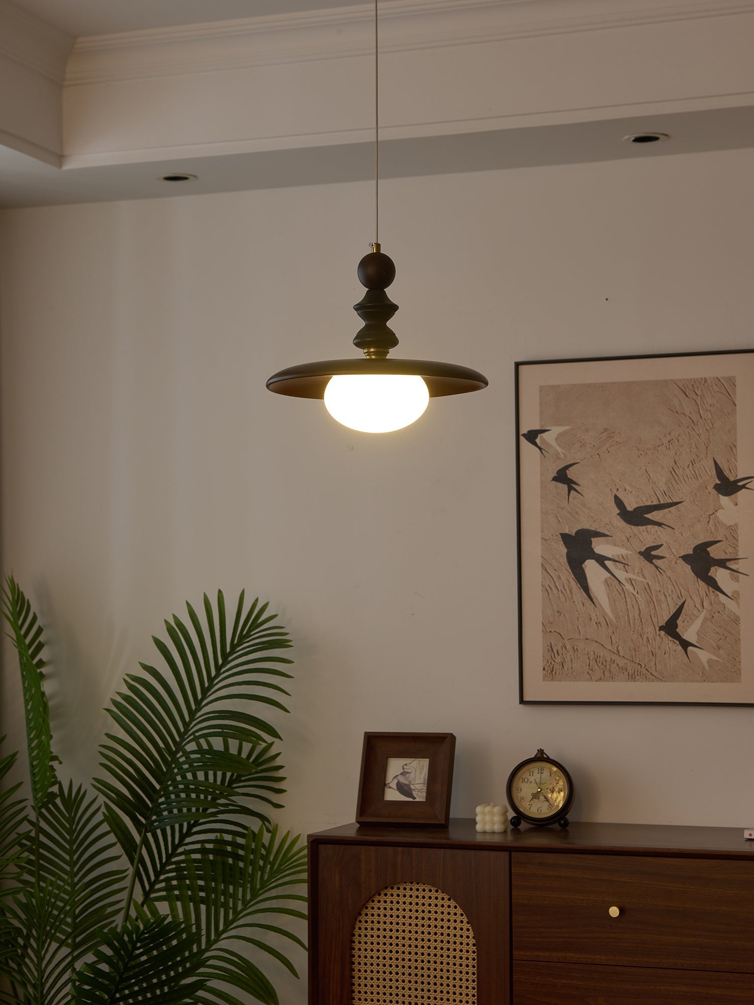 Syraeeth Premium Nordic Art Wood Pendant Light