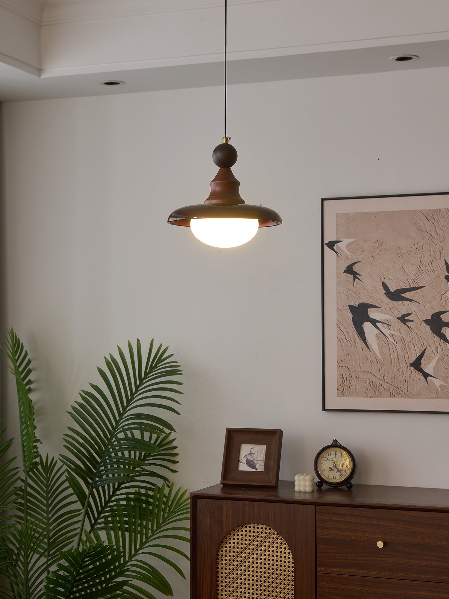 Syraeeth Premium Nordic Art Wood Pendant Light