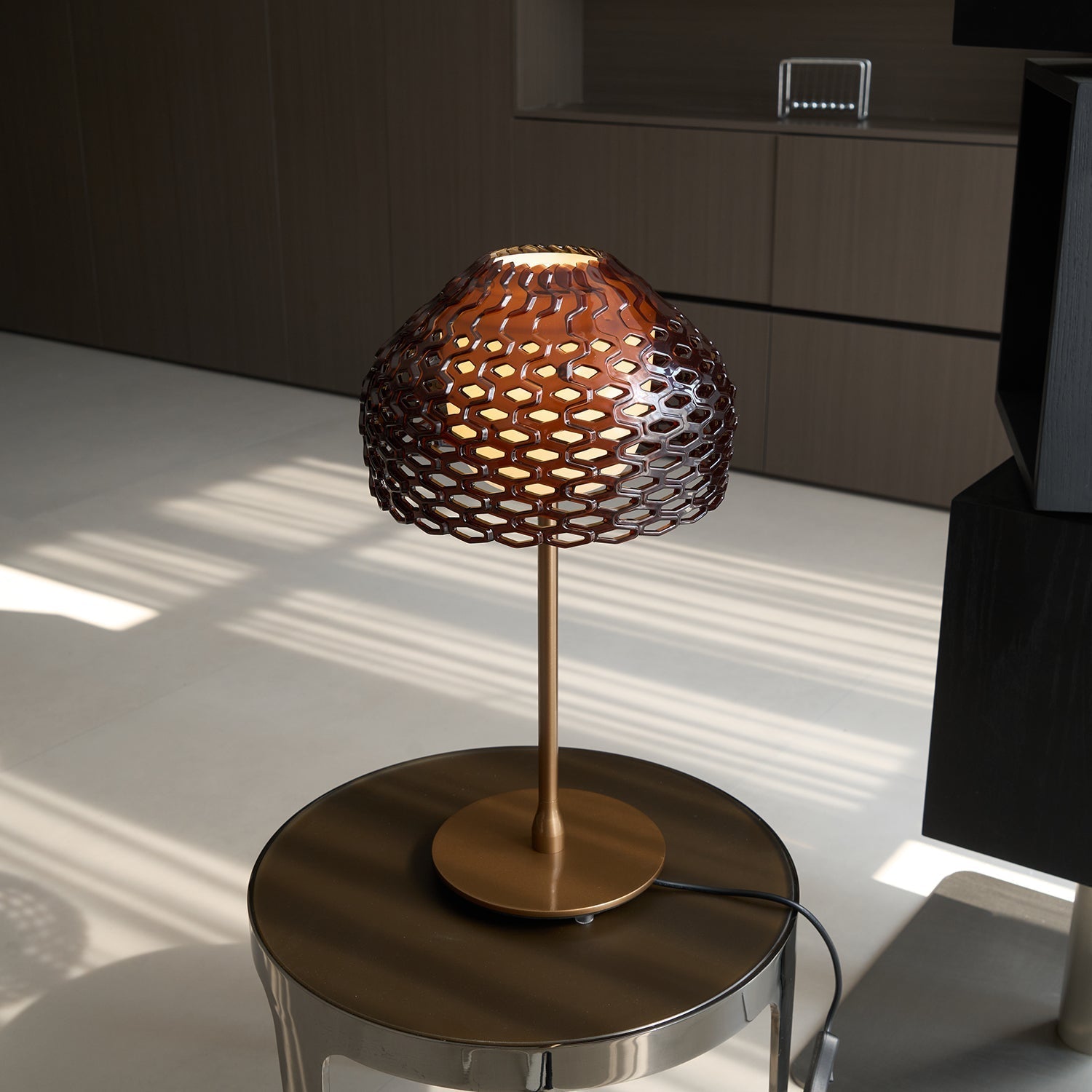Vintace Plastic Industrial Table Lamp