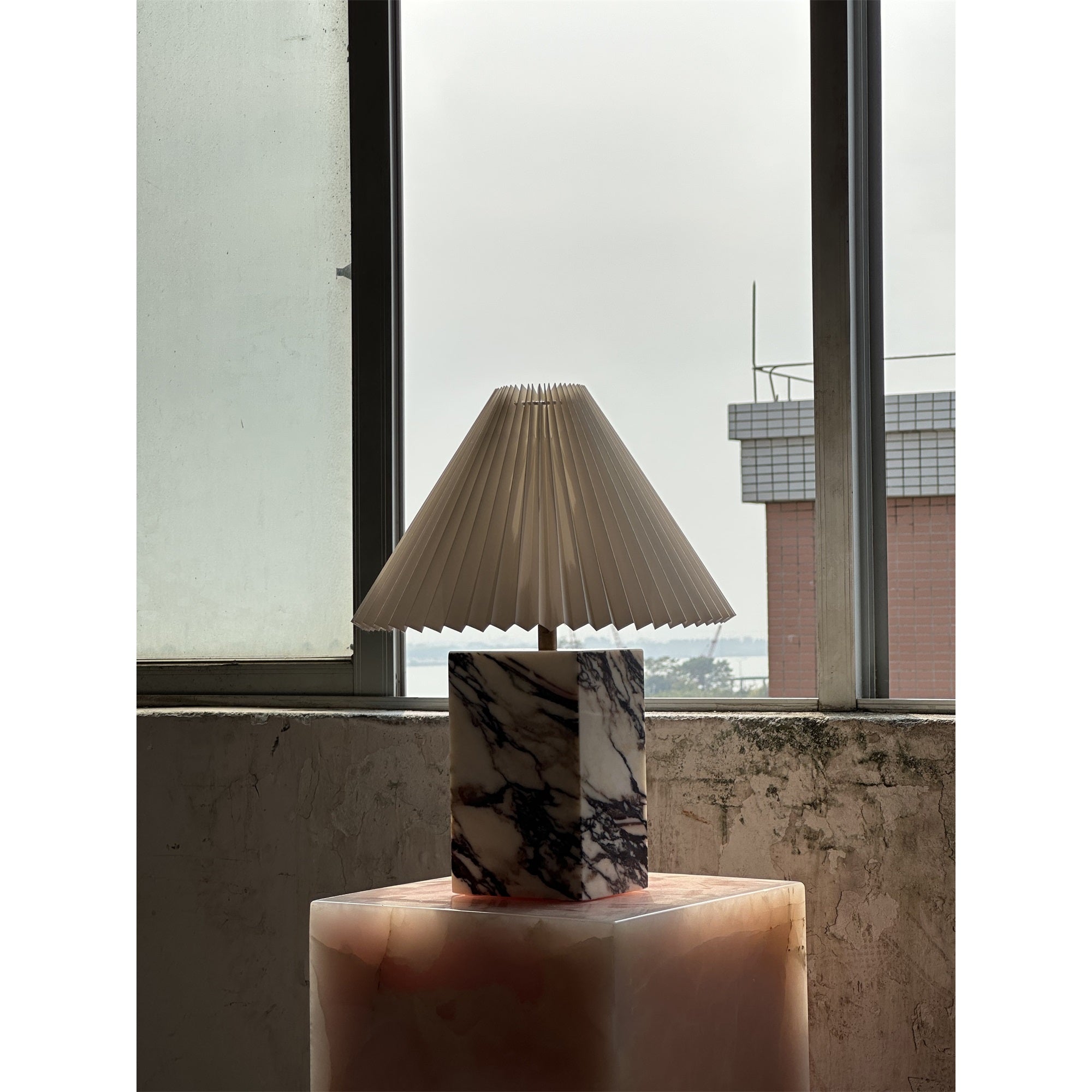 Orelaneria Table Lamp