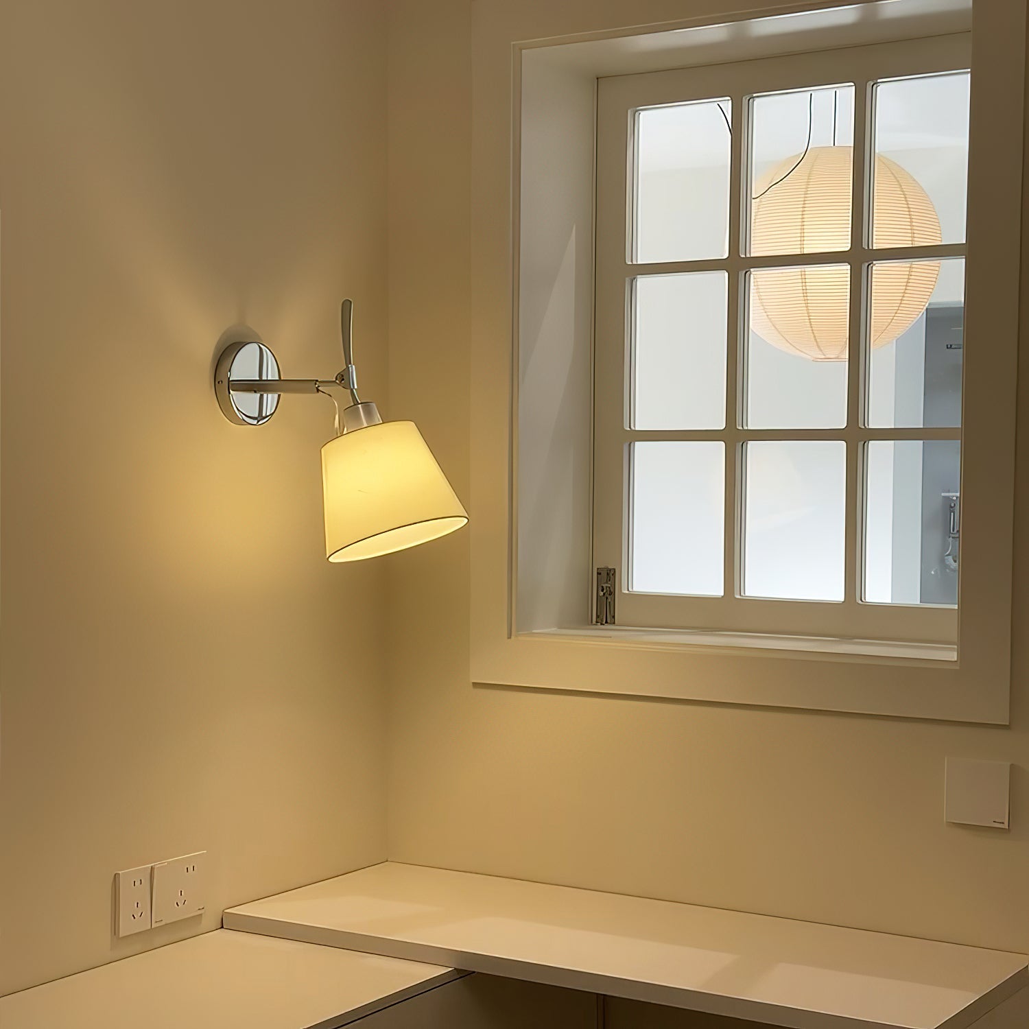 Kinsley Wall Lamp