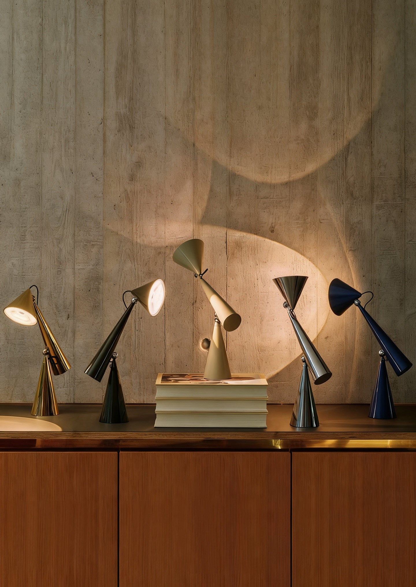 Articulated Cone Table Lamp