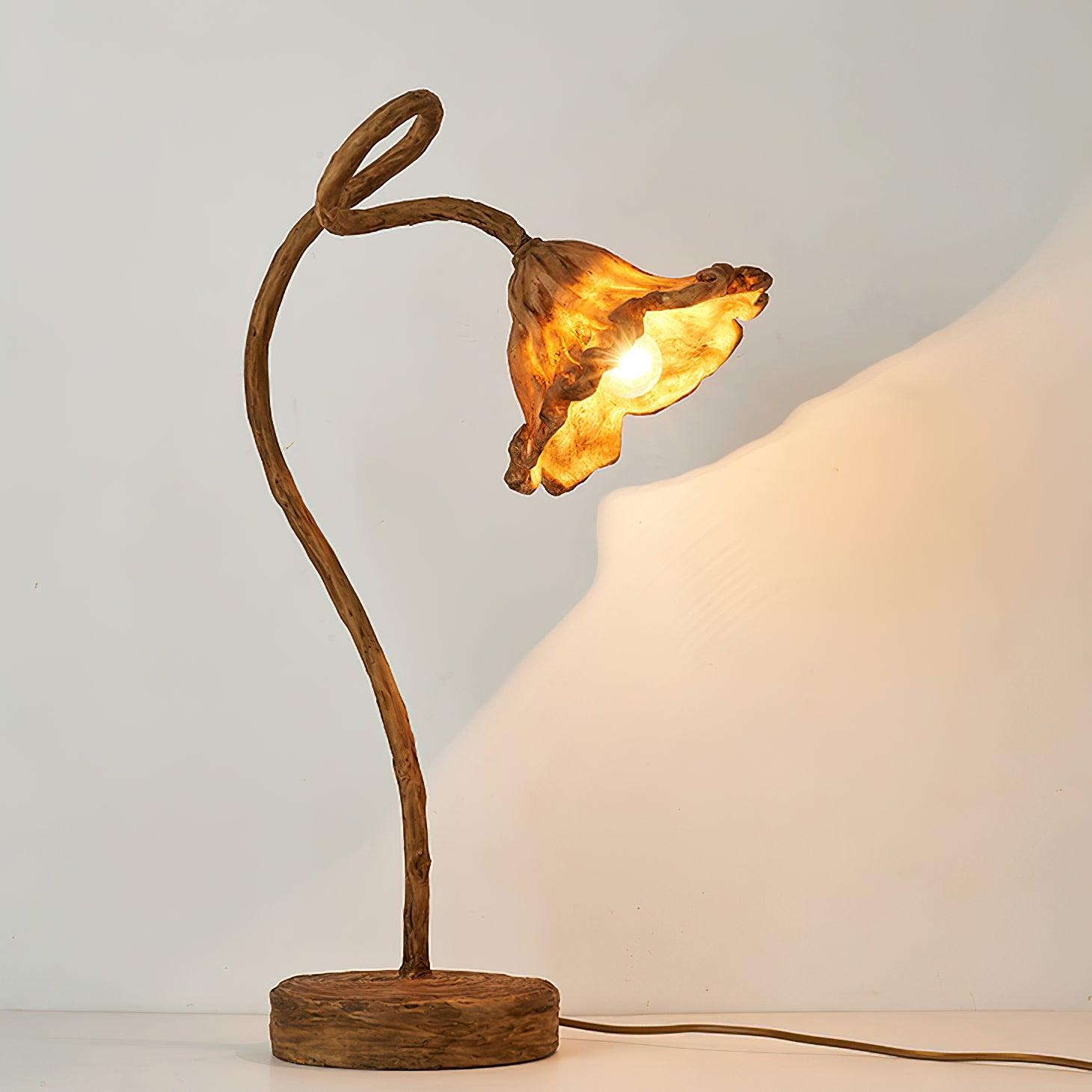 Velanella Resin Table Lamp