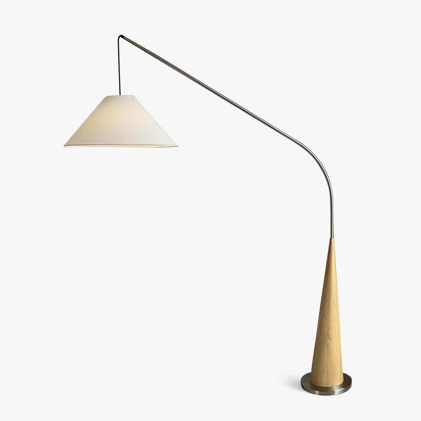 Uriah Minimalist Fabric Floor Lamp