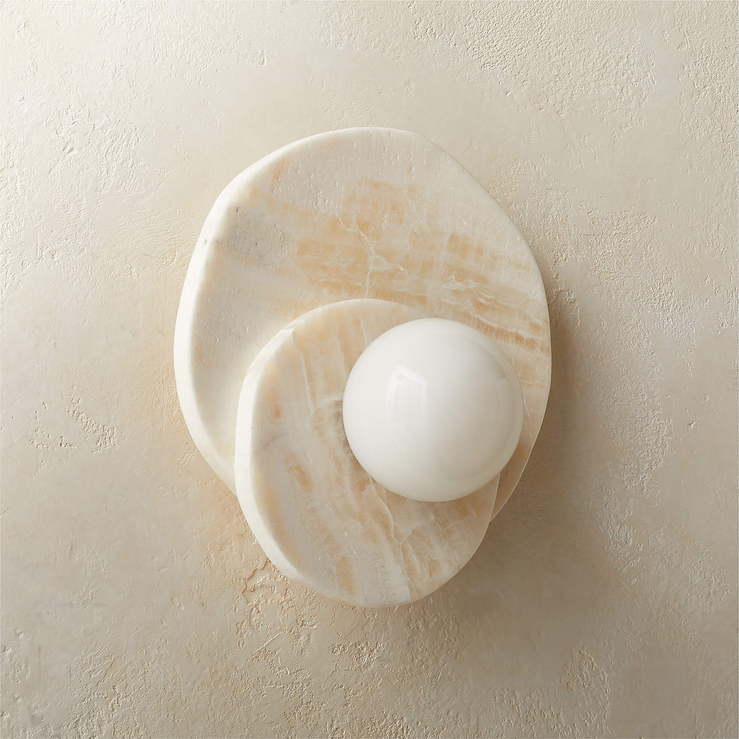 Alorarae Organic Alabaster Wall Light