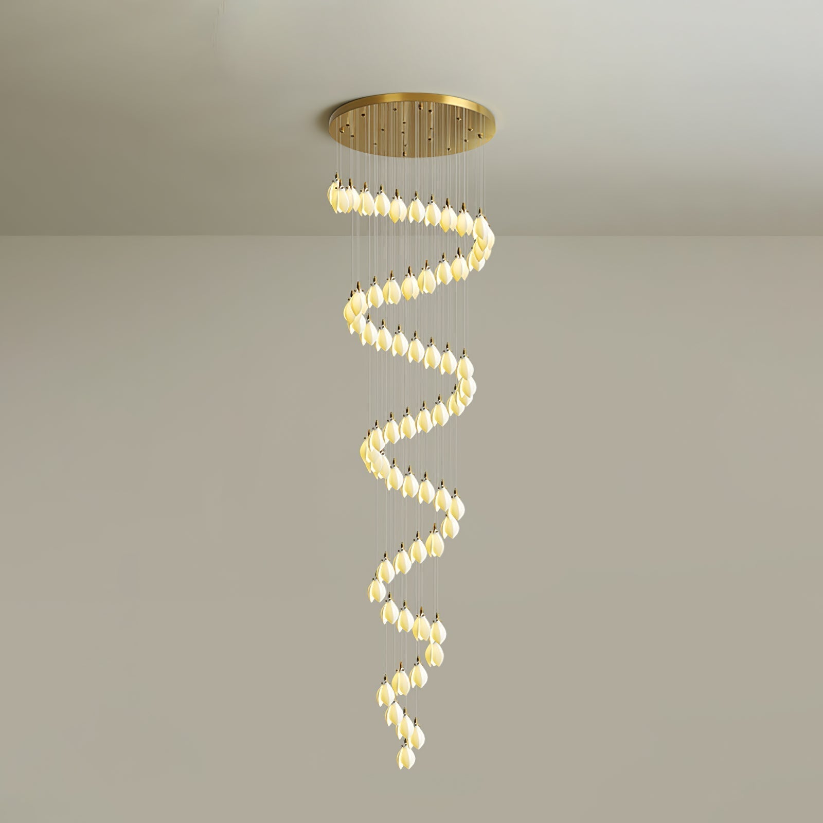 Caphayra Floral Ceramic Brass Chandelier
