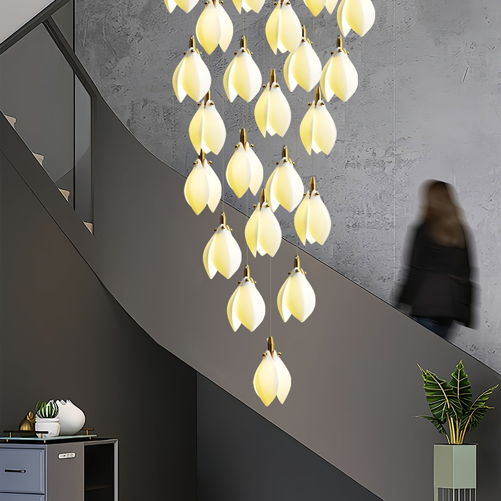 Caphayra Floral Ceramic Brass Chandelier