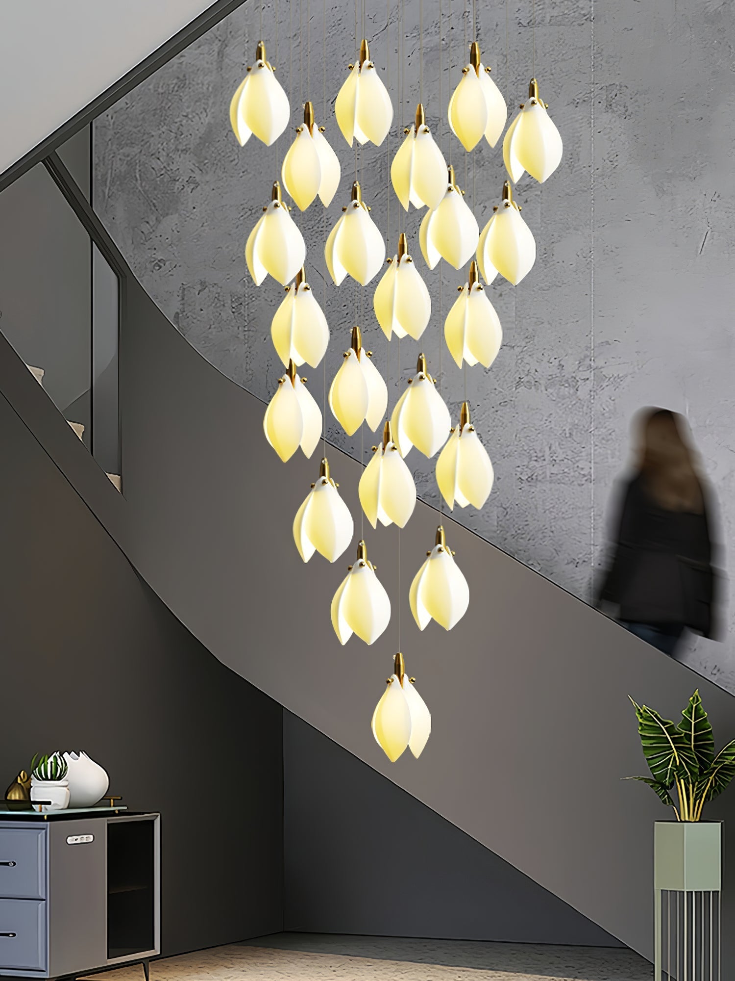 Caphayra Floral Ceramic Brass Chandelier
