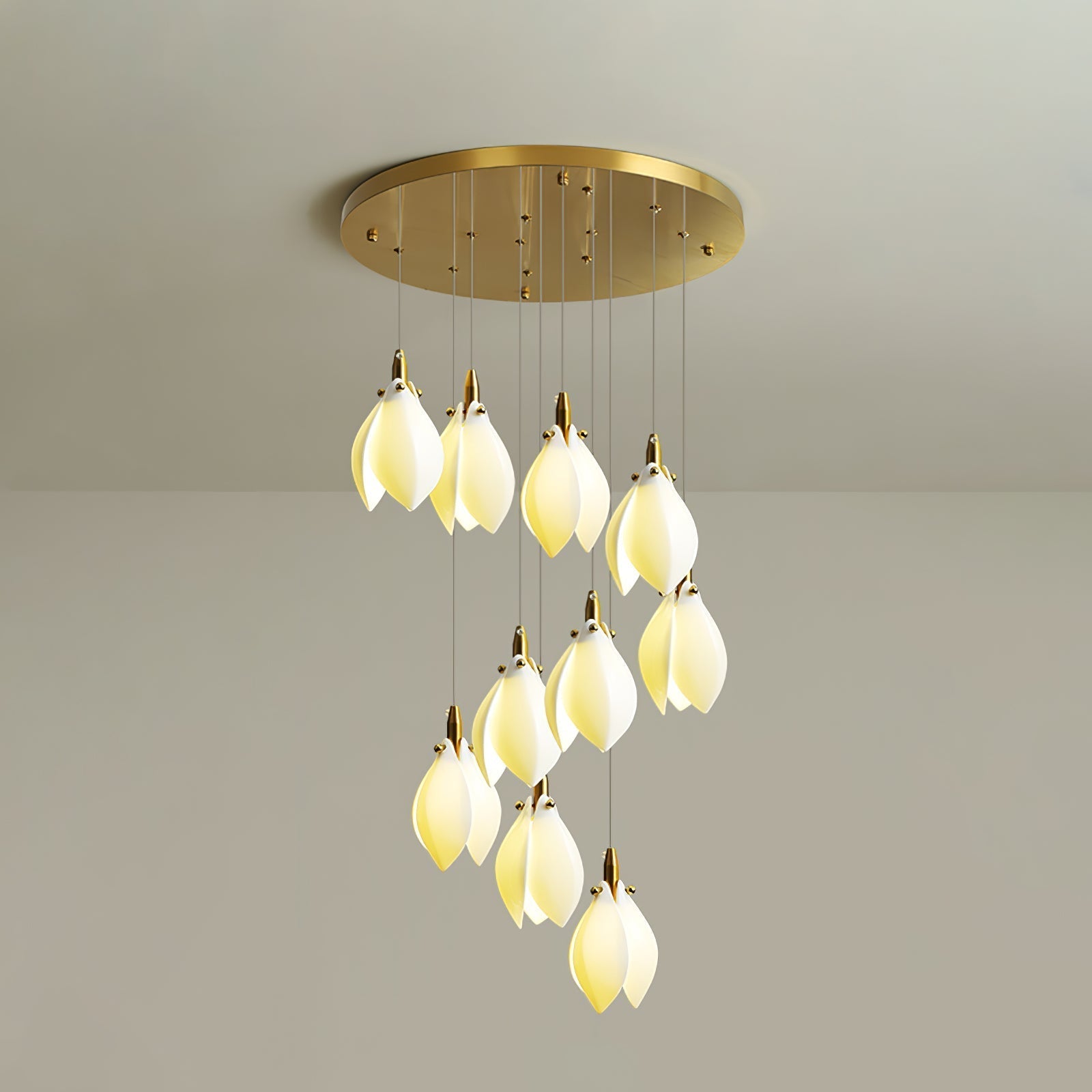 Caphayra Floral Ceramic Brass Chandelier