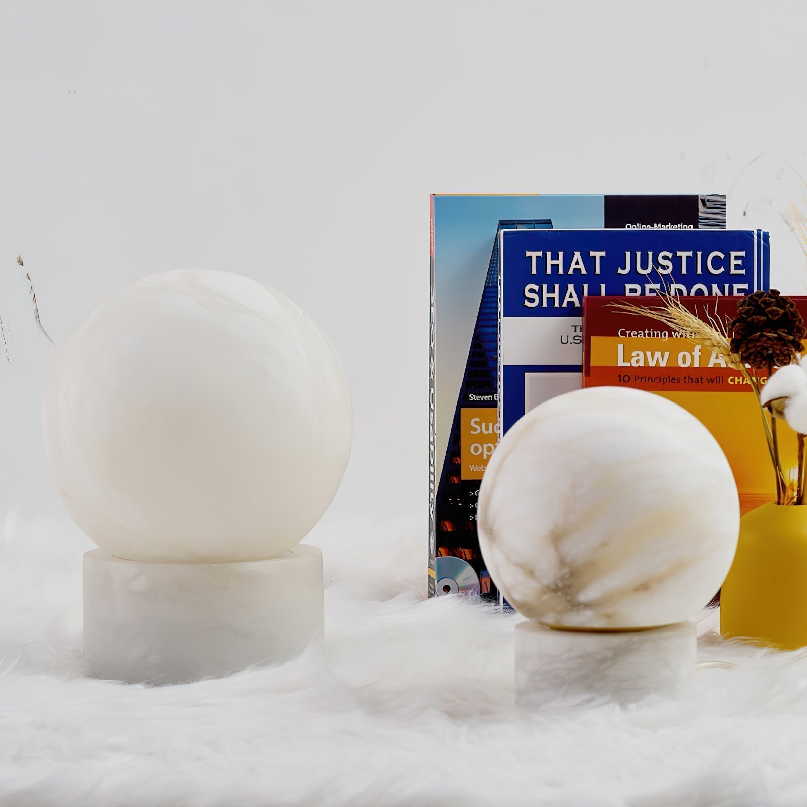 Orbition Table Lamp