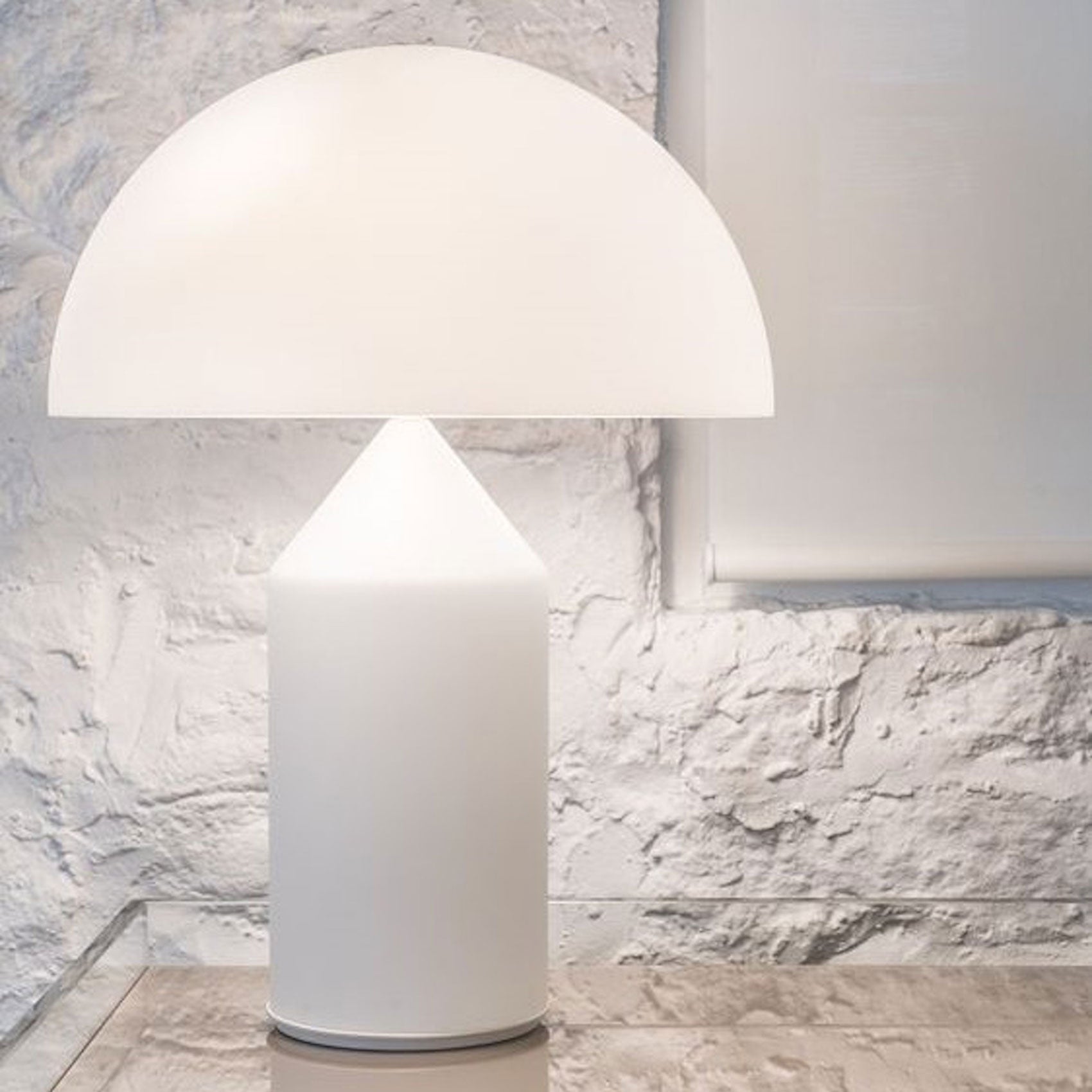 Celanielle Glass Table Lamp