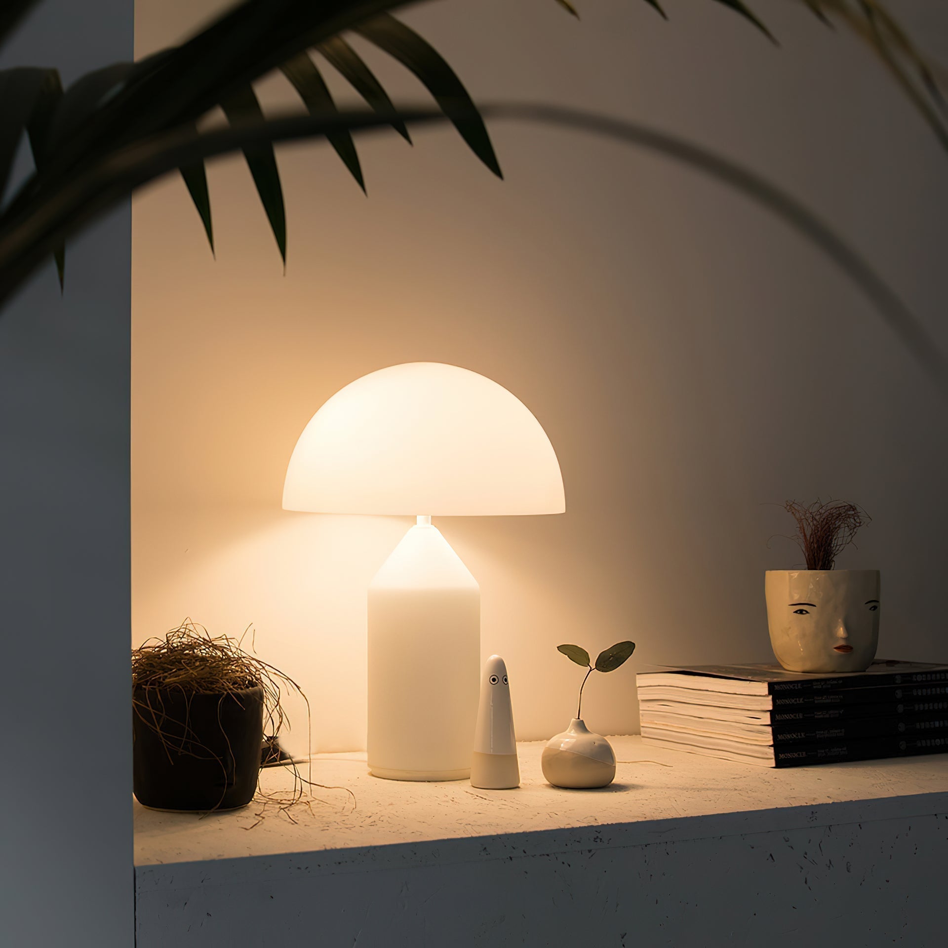 Celanielle Glass Table Lamp