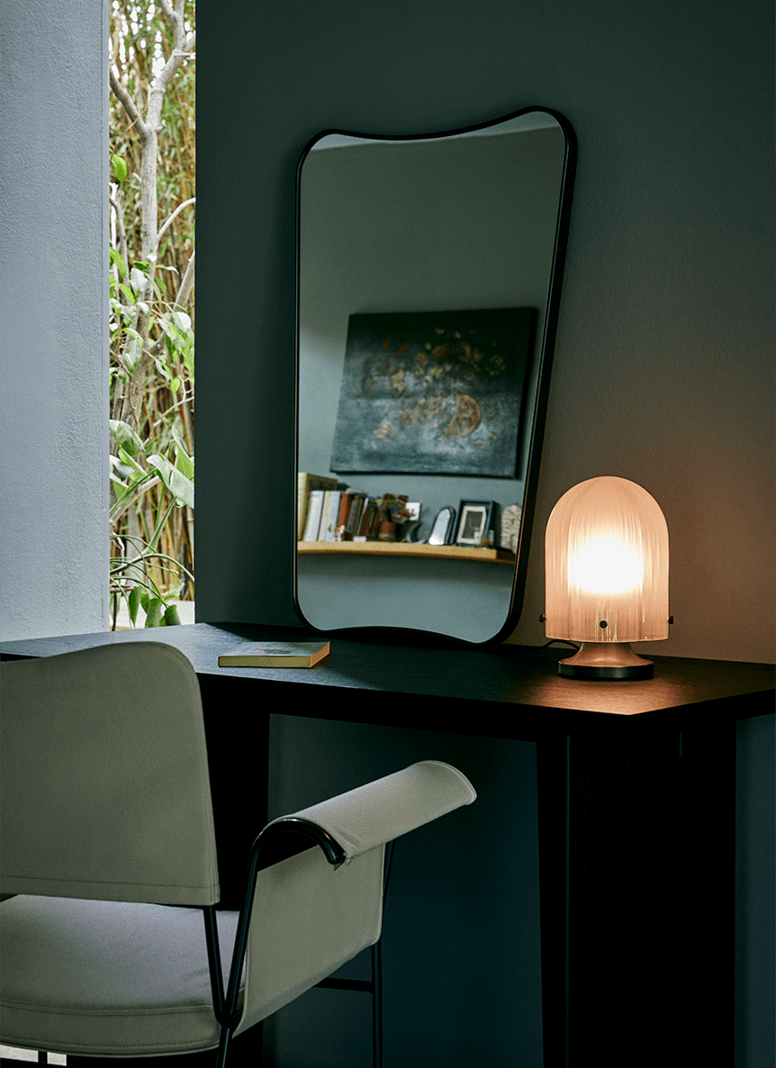 Ceryn Fluted Table Lamp