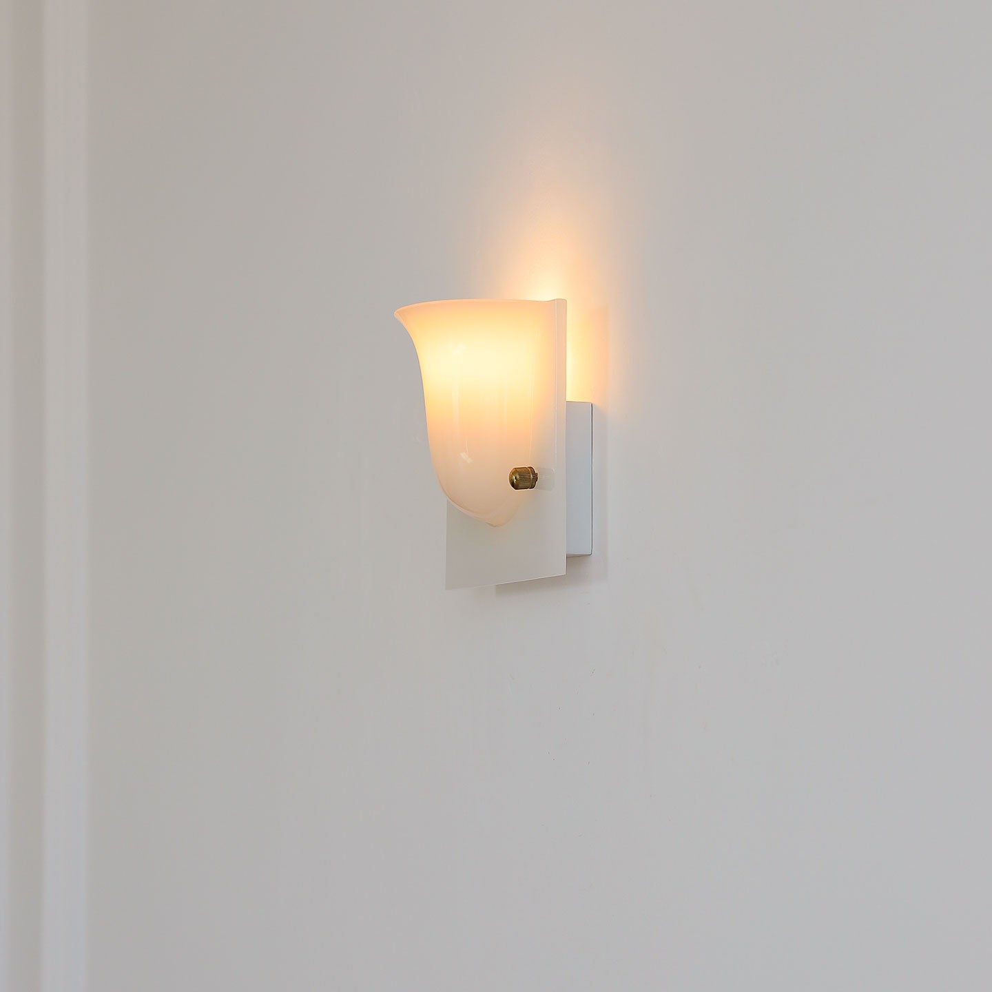 Norirette Glow Wall Sconce