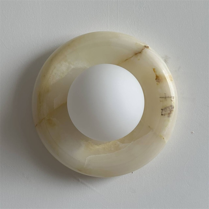 Vivina Wall Lamp
