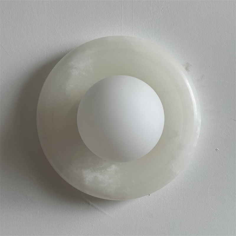 Vivina Wall Lamp