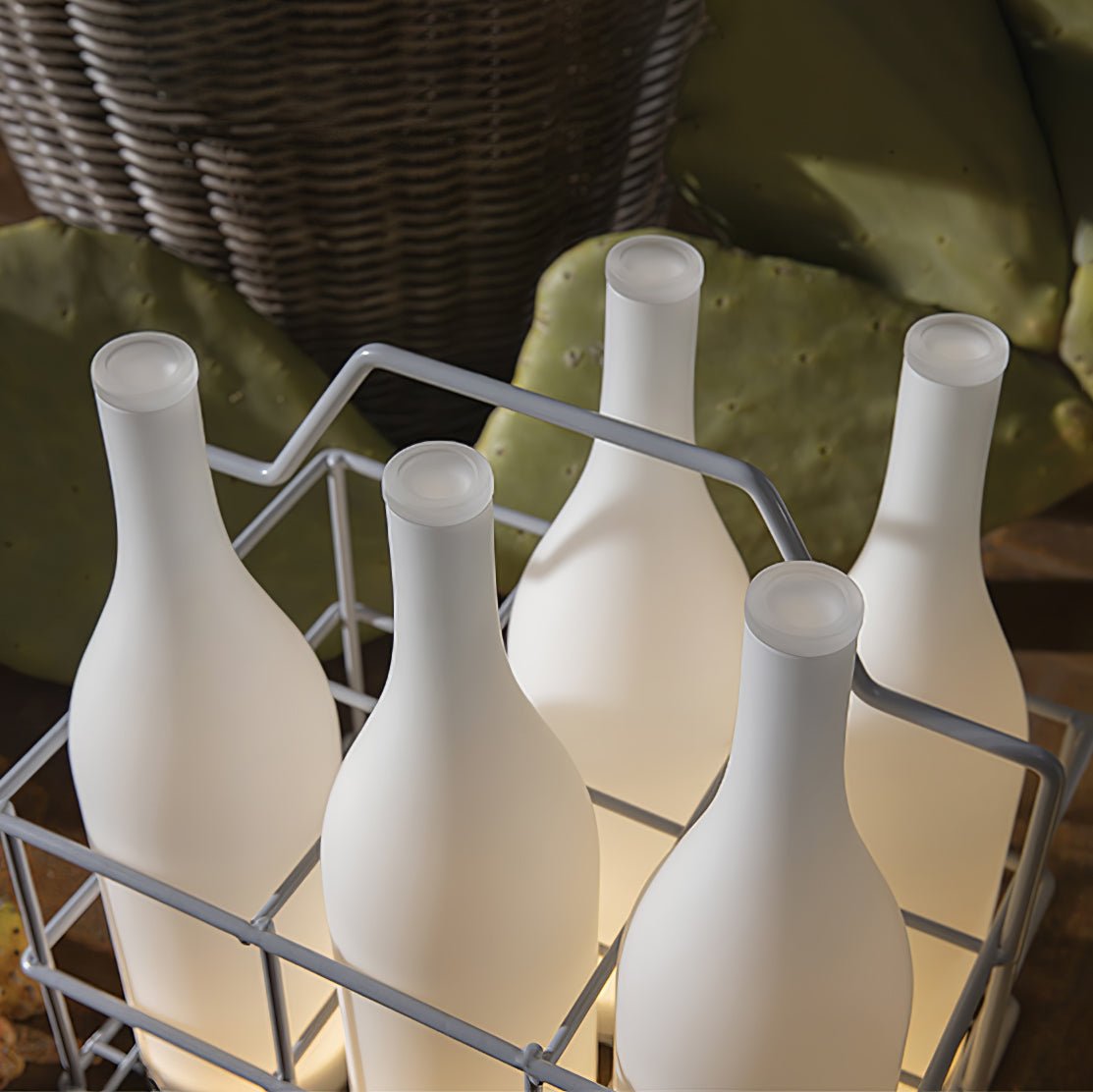 Vino Built-in Battery Table Lamp