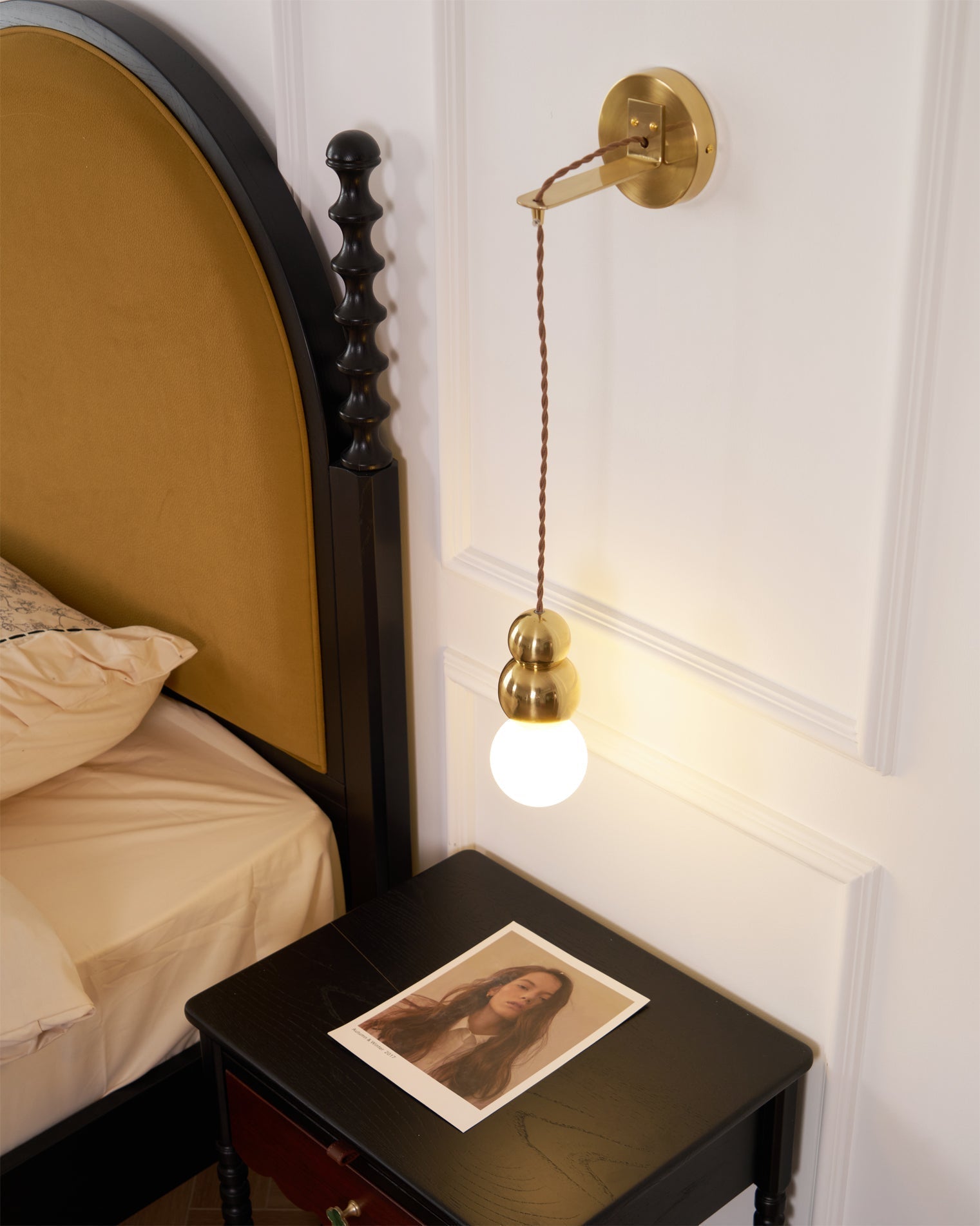 Cin Ball Series Glass Wall Light