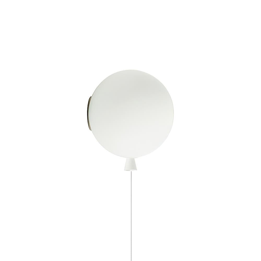 Celuenne Balloon Dream Glass Wall Sconce