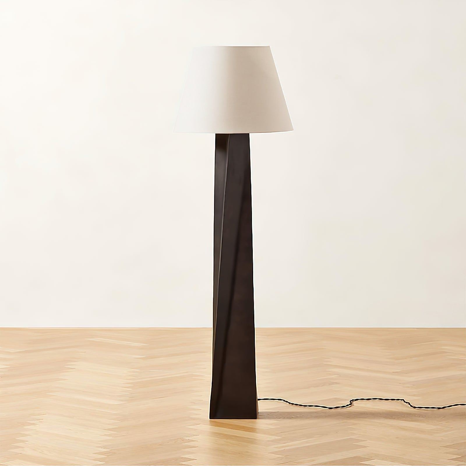 Terioelia Floor Lamp