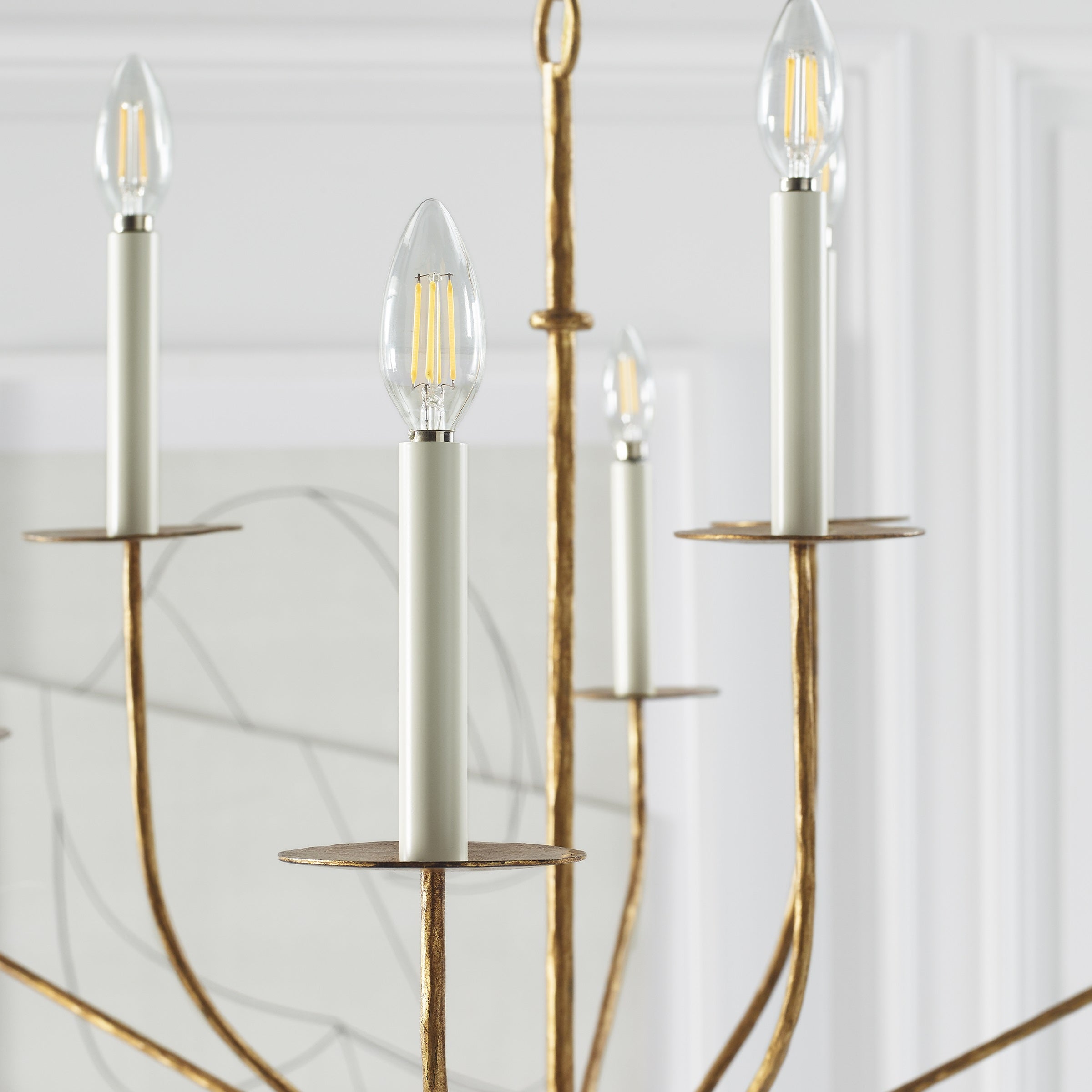 Caeluvyh Vintage Industrial Black Chandelier