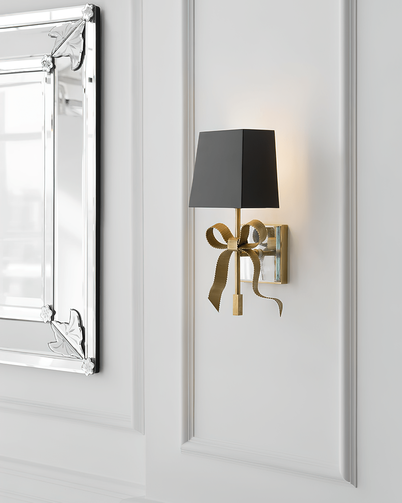 Veskin Bow Wall Sconce