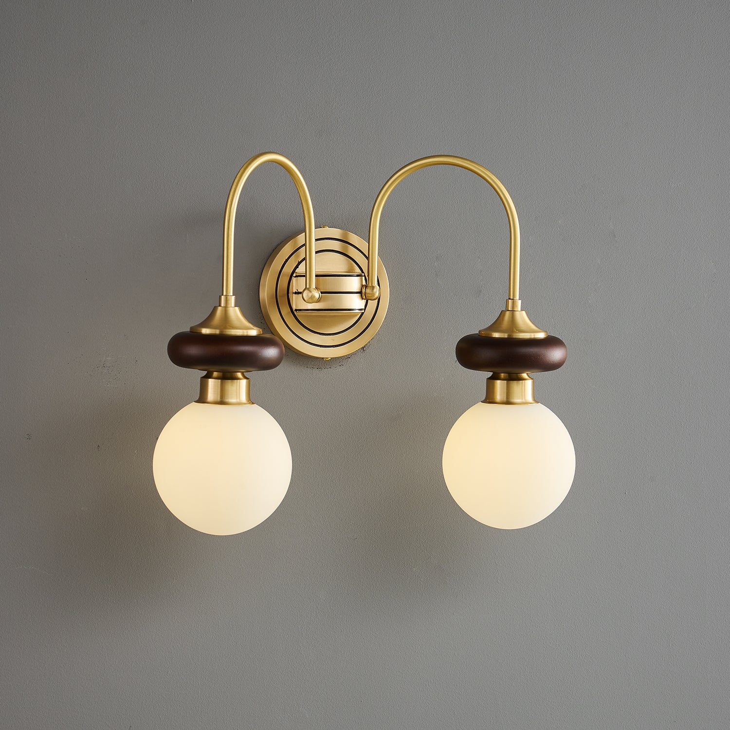 Elvalora Wall Lamp Premium Nordic Art Walnut Glass